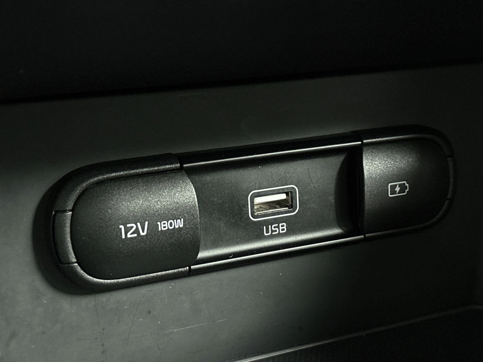 Kia-Niro-image-21