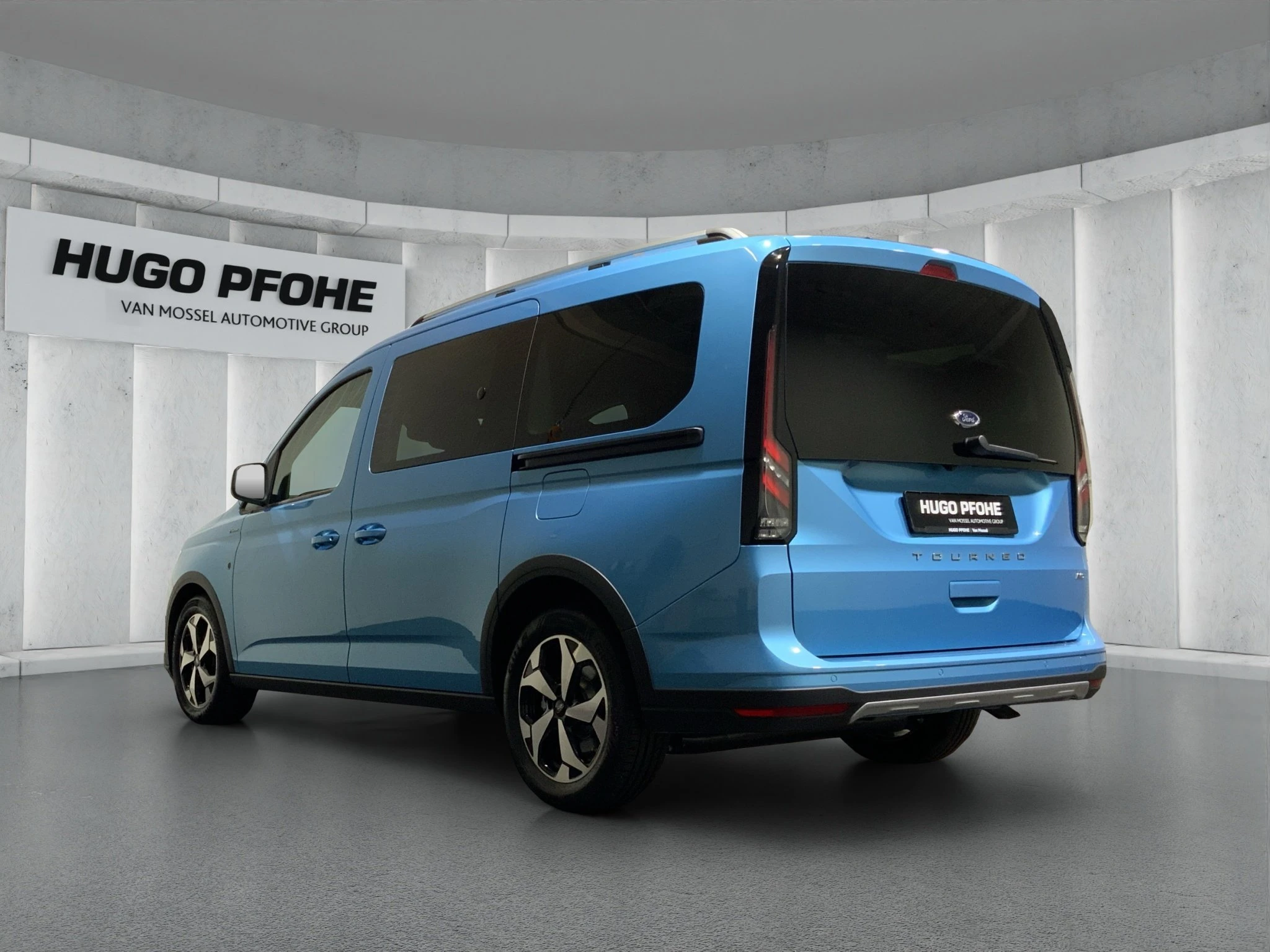 Ford-Tourneo Connect-image-2
