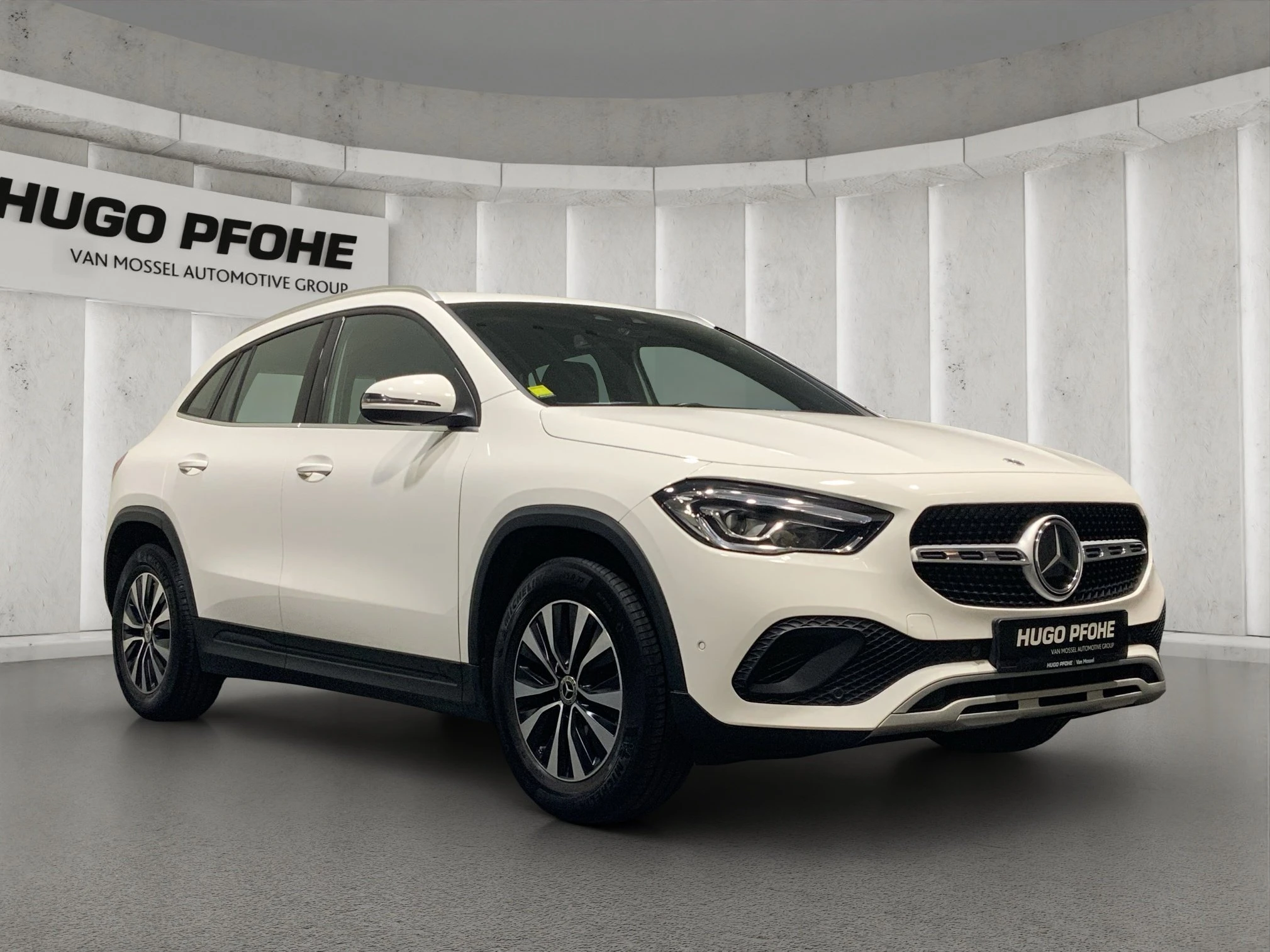 Mercedes-Benz-GLA-image-6