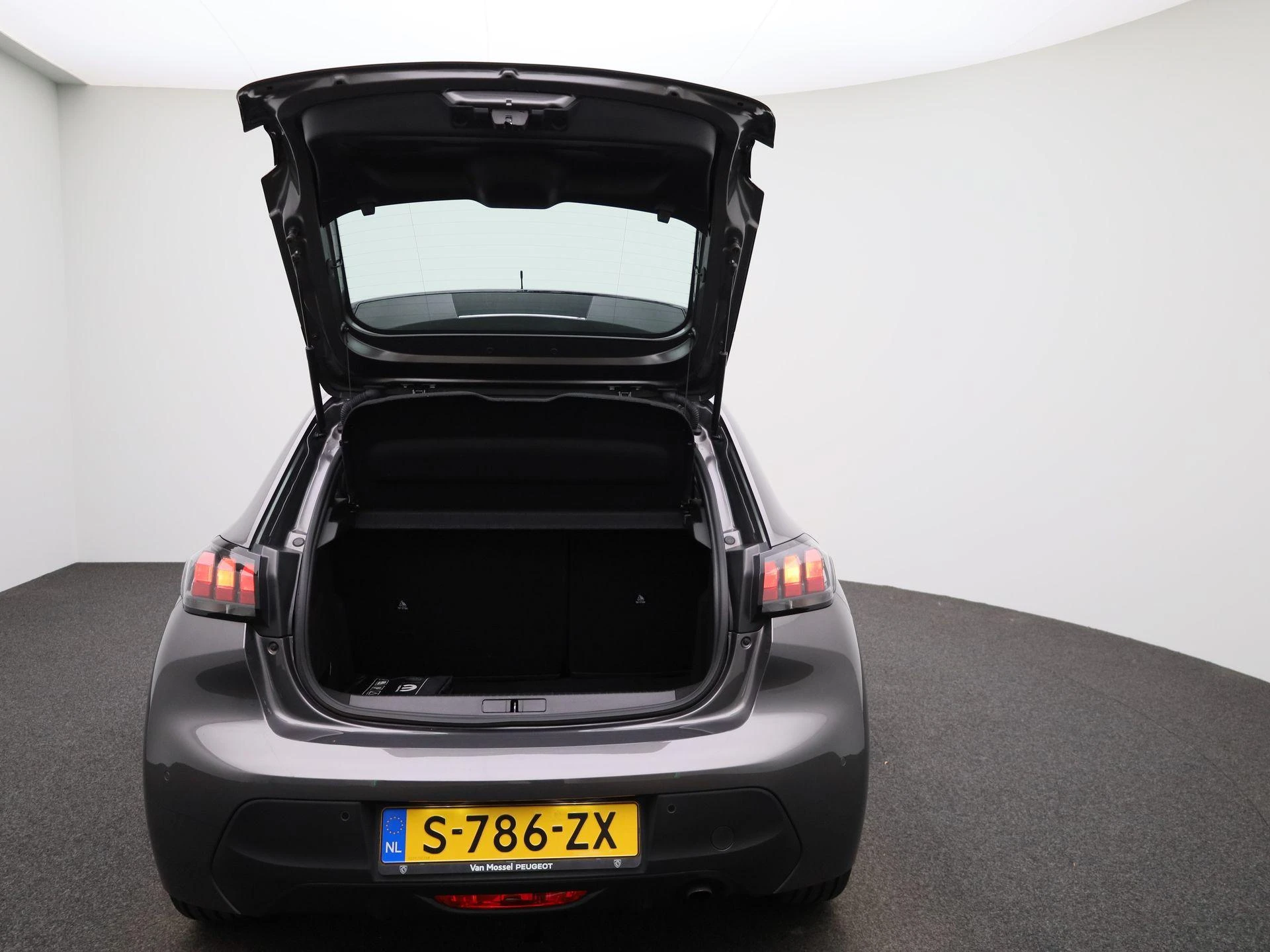 Peugeot-208-image-10