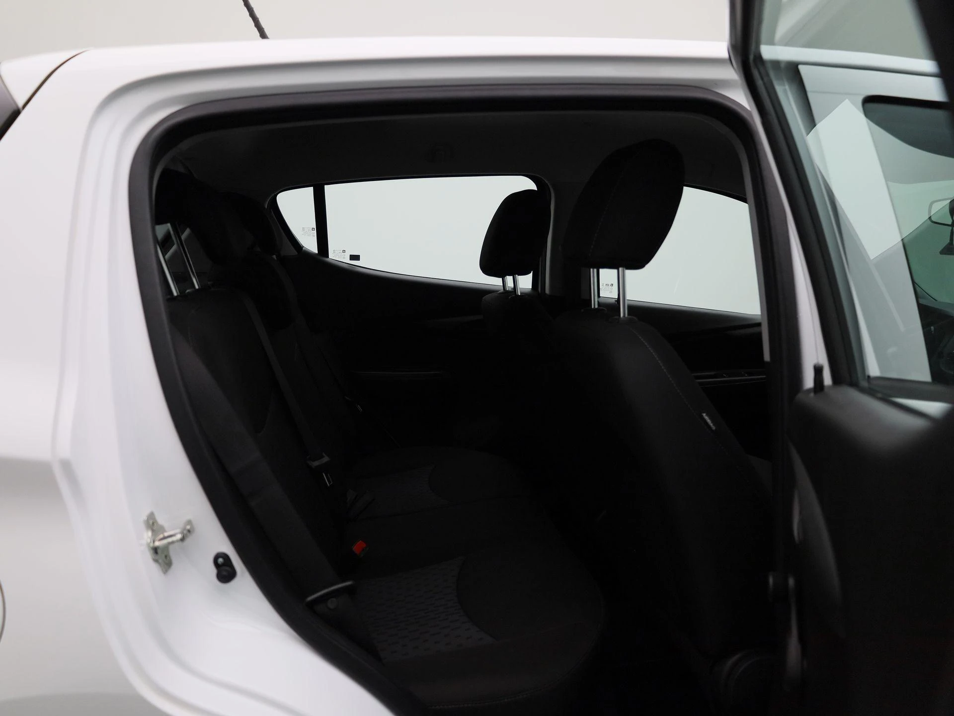 Opel-KARL-image-29