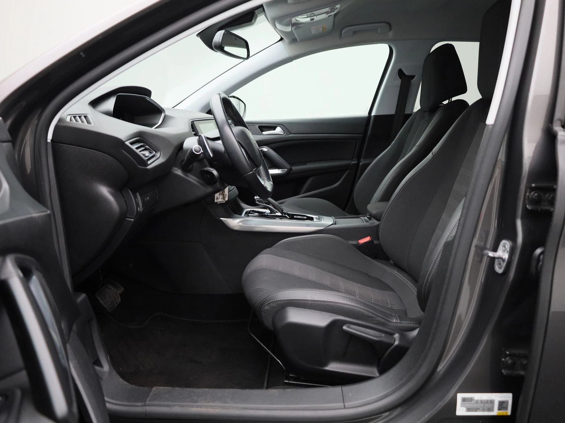 Peugeot 308 1.2 PureTech 130 S&S EAT8 Allure