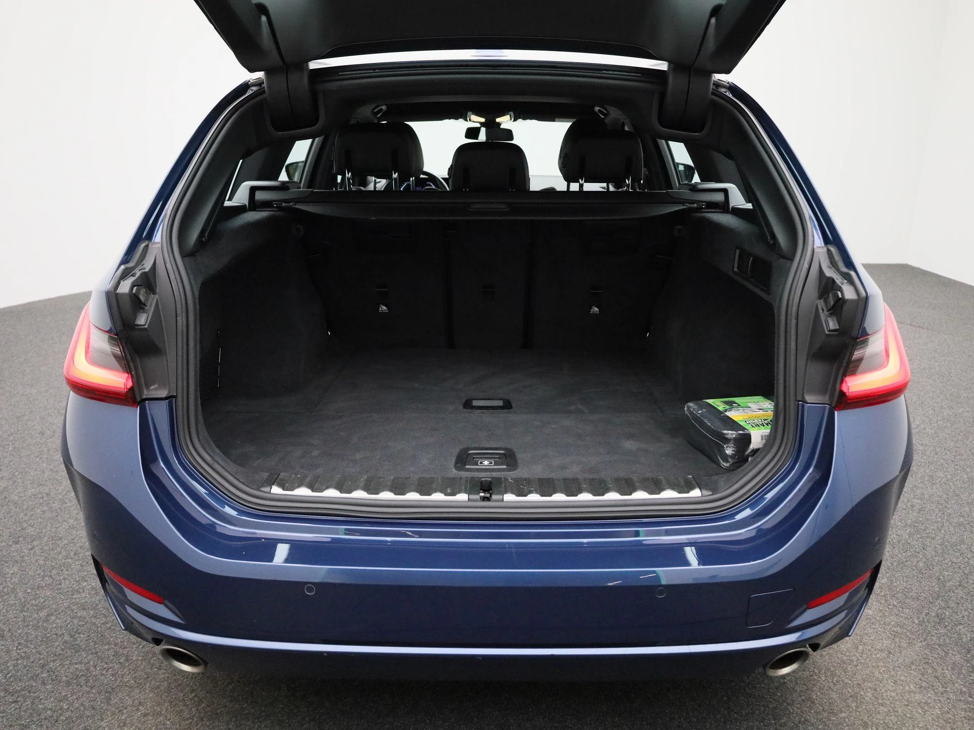 BMW-3 Serie-image-12