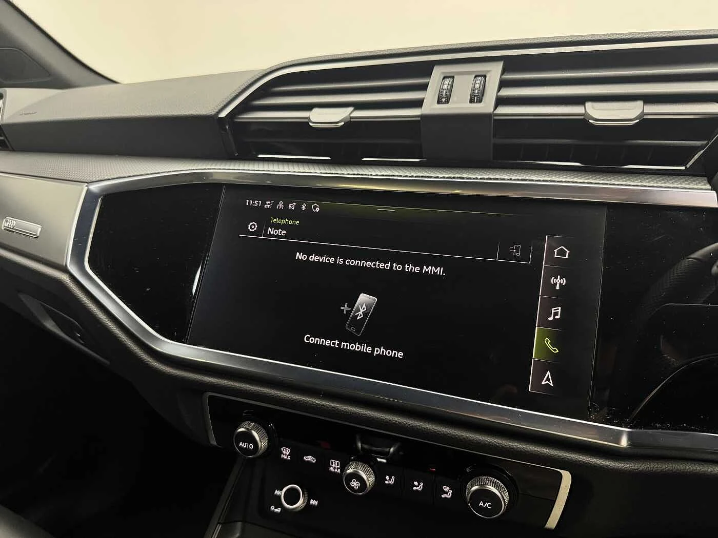 Audi-Q3-image-24