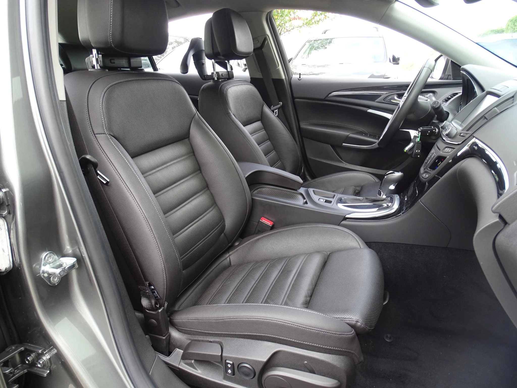 Opel-Insignia-image-13