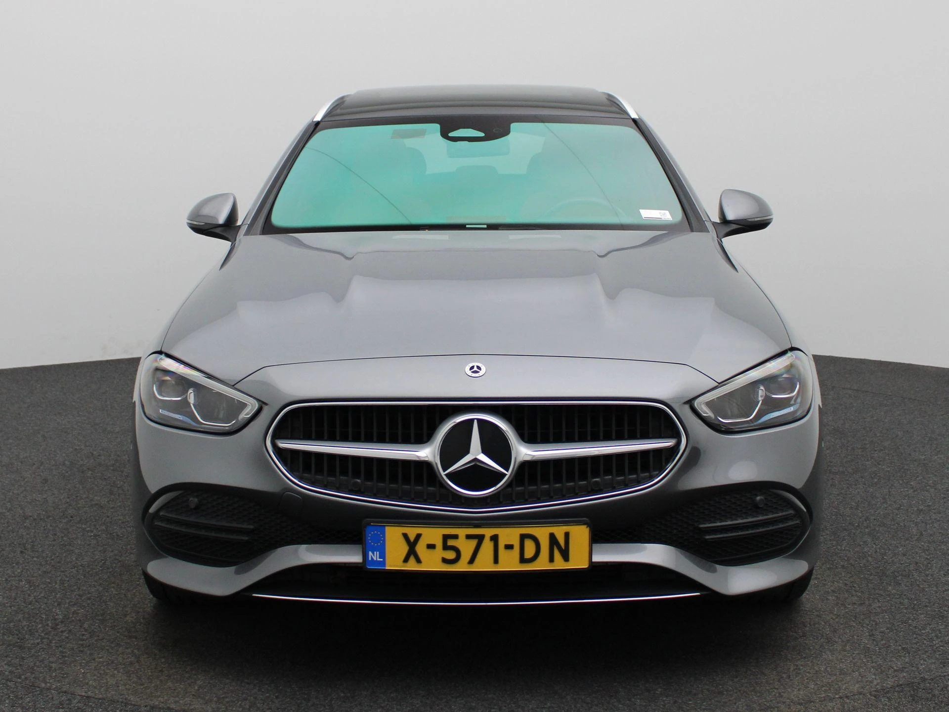 Mercedes-Benz-C-Klasse-image-3