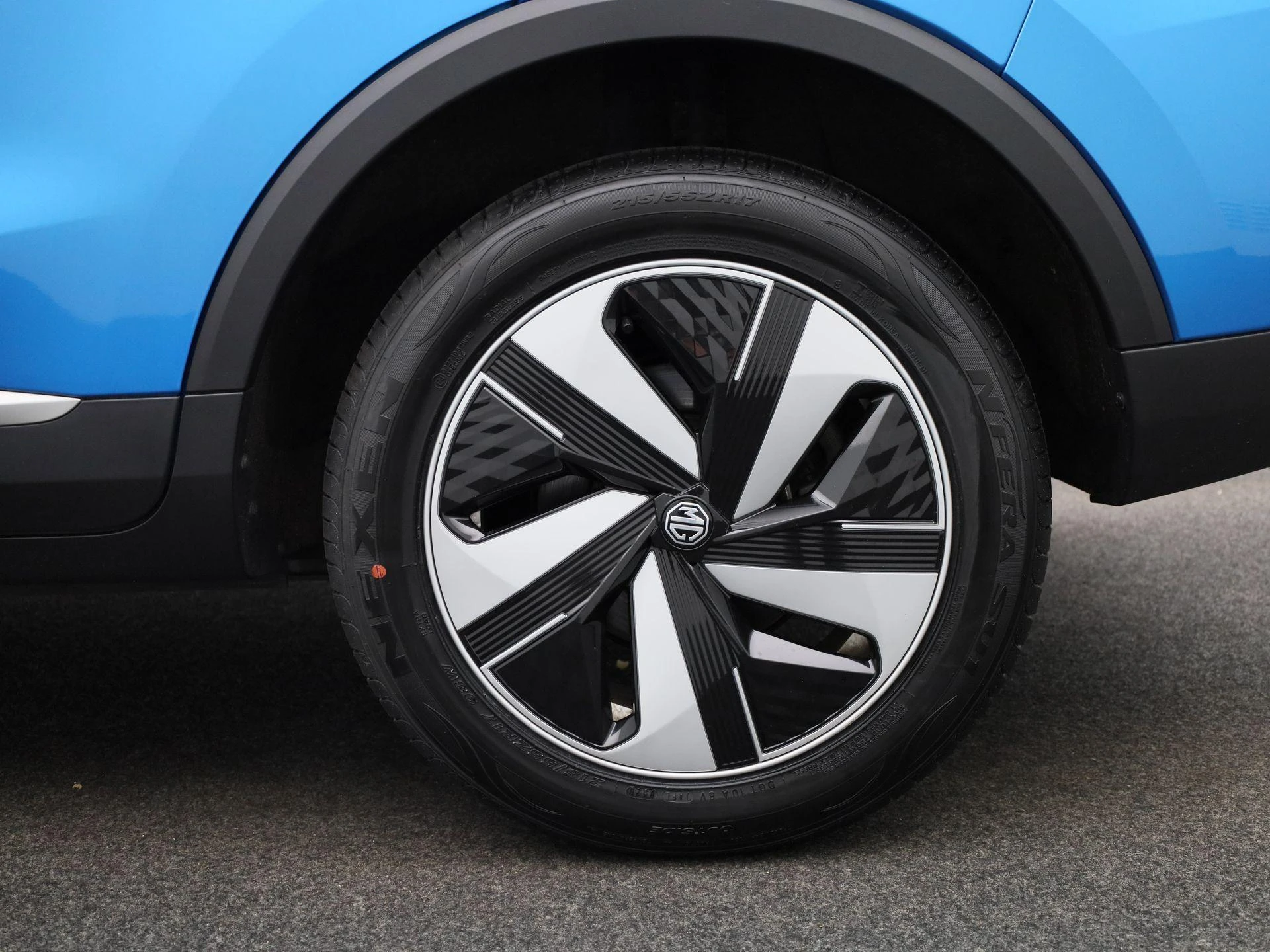 MG-ZS EV-image-12
