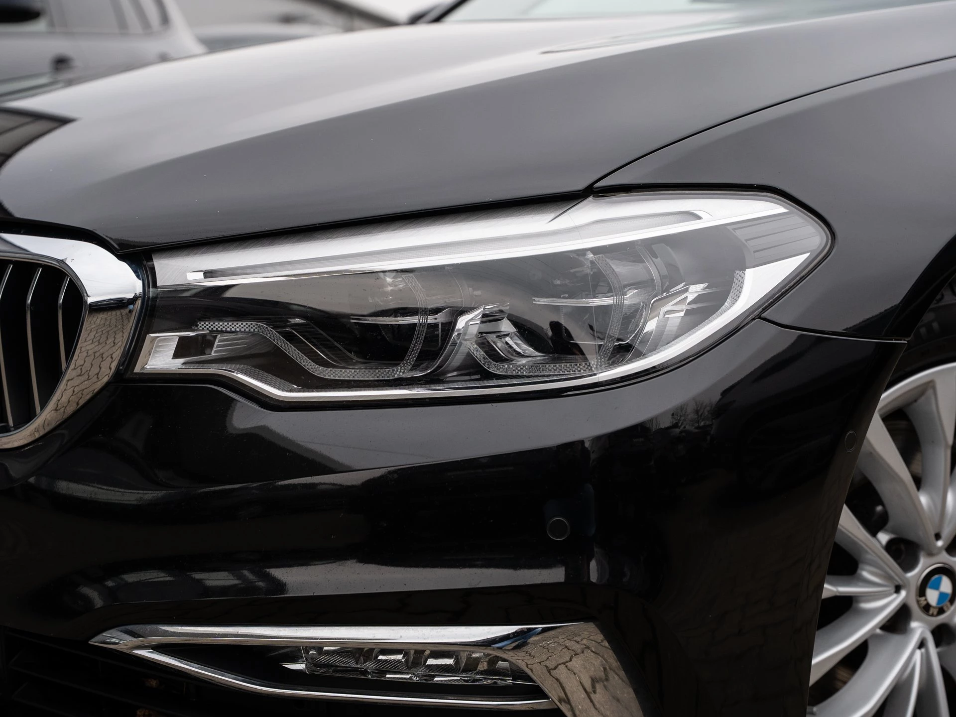 BMW 5er Reihe 530d Touring Luxury Line