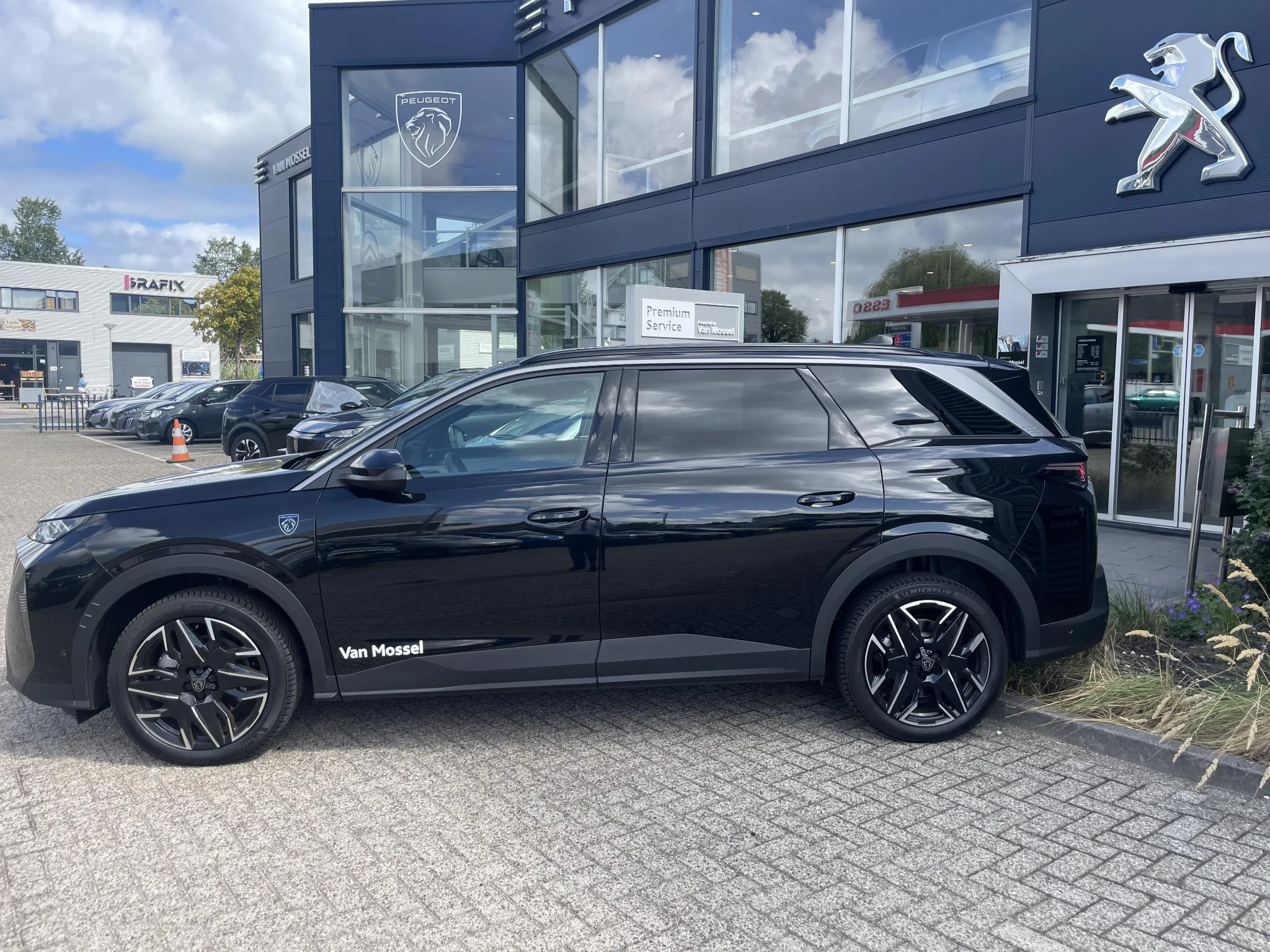 Peugeot-5008-image-3