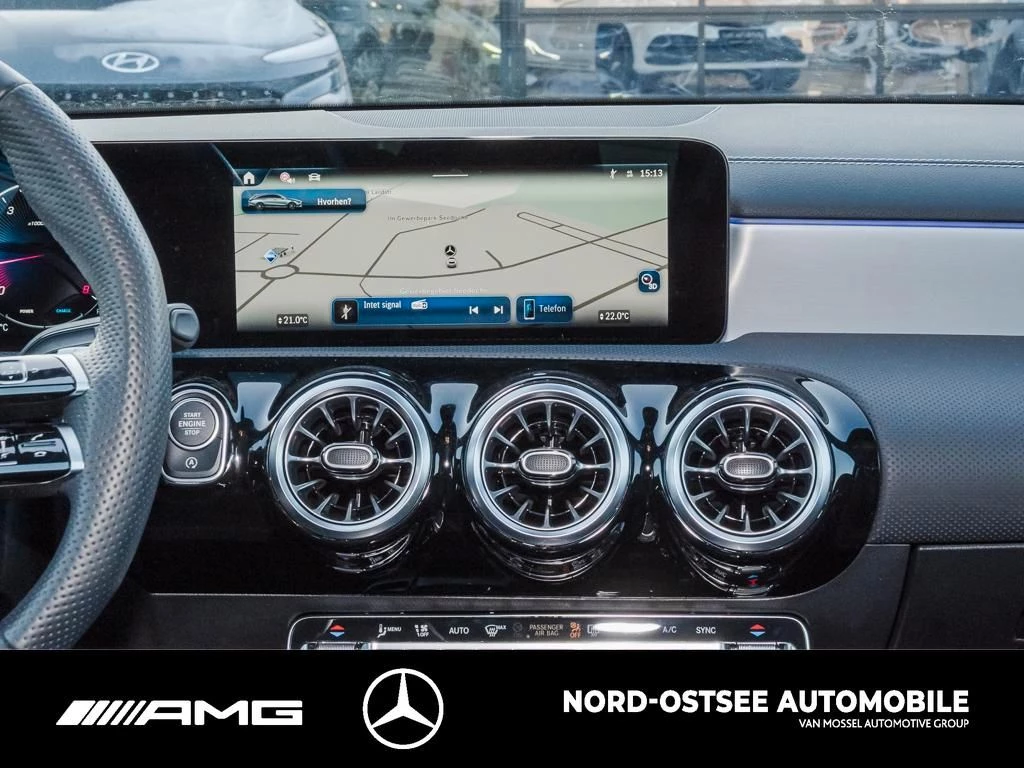 Mercedes-Benz CLA 200 SB AMG NIGHT AHK MBUX NAVI LED AMG LineX118 CLA 200 SB AMG NIGHT AHK MBUX NAVI LED AMG Line