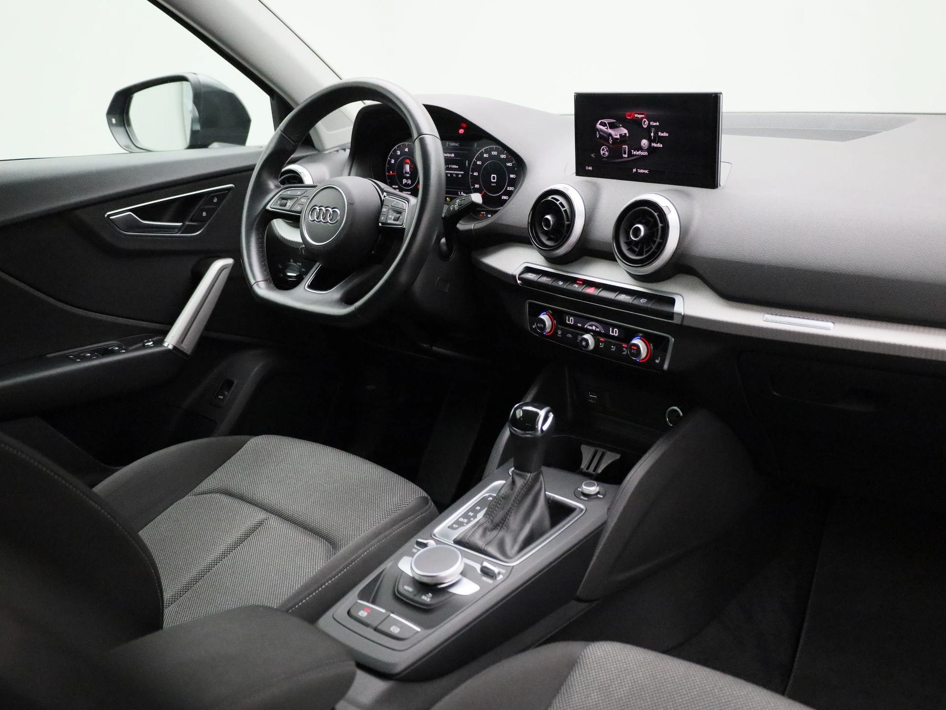 Audi-Q2-image-43