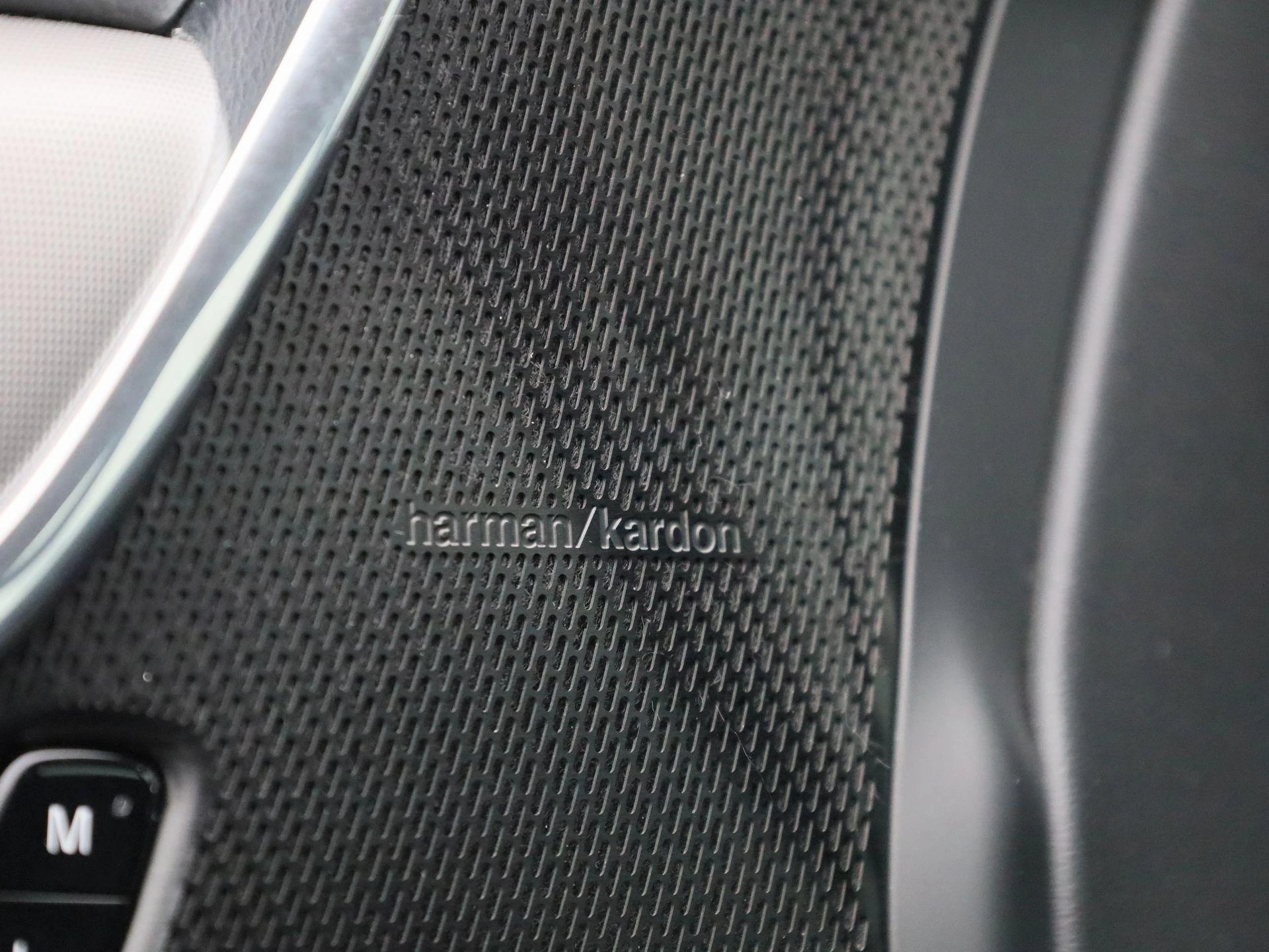 Volvo-V90-image-33