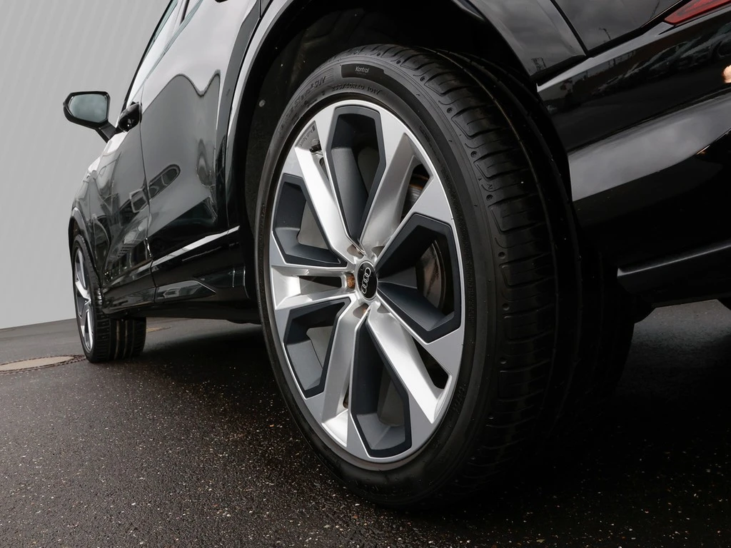 Audi-Q3-image-7
