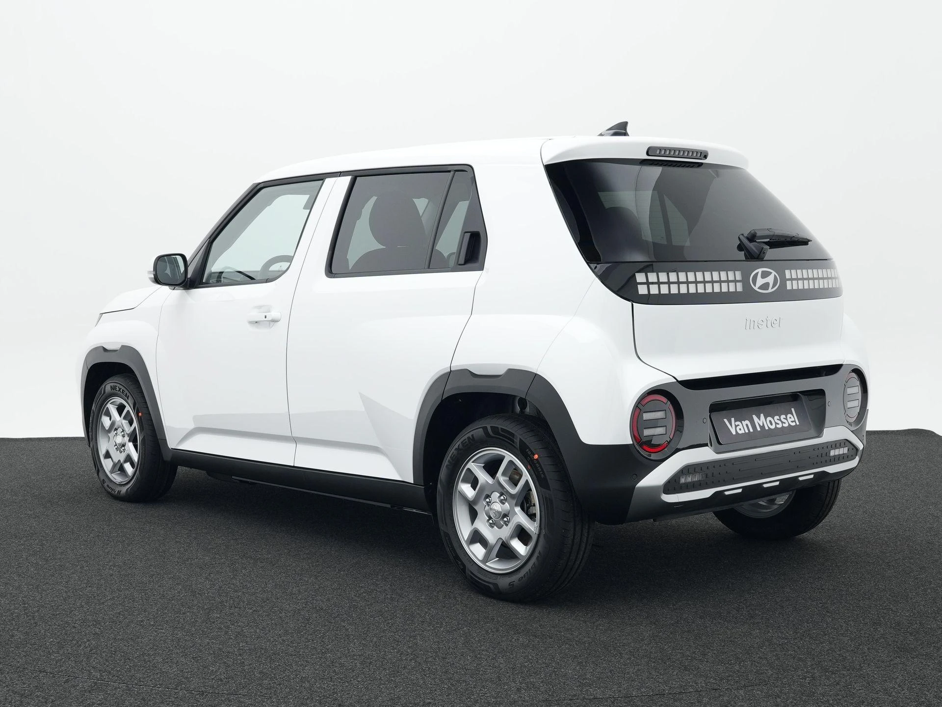 Hyundai-Inster-image-2