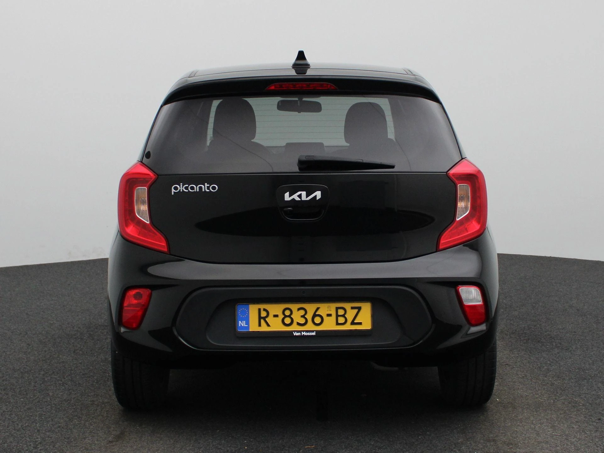 Kia-Picanto-image-4