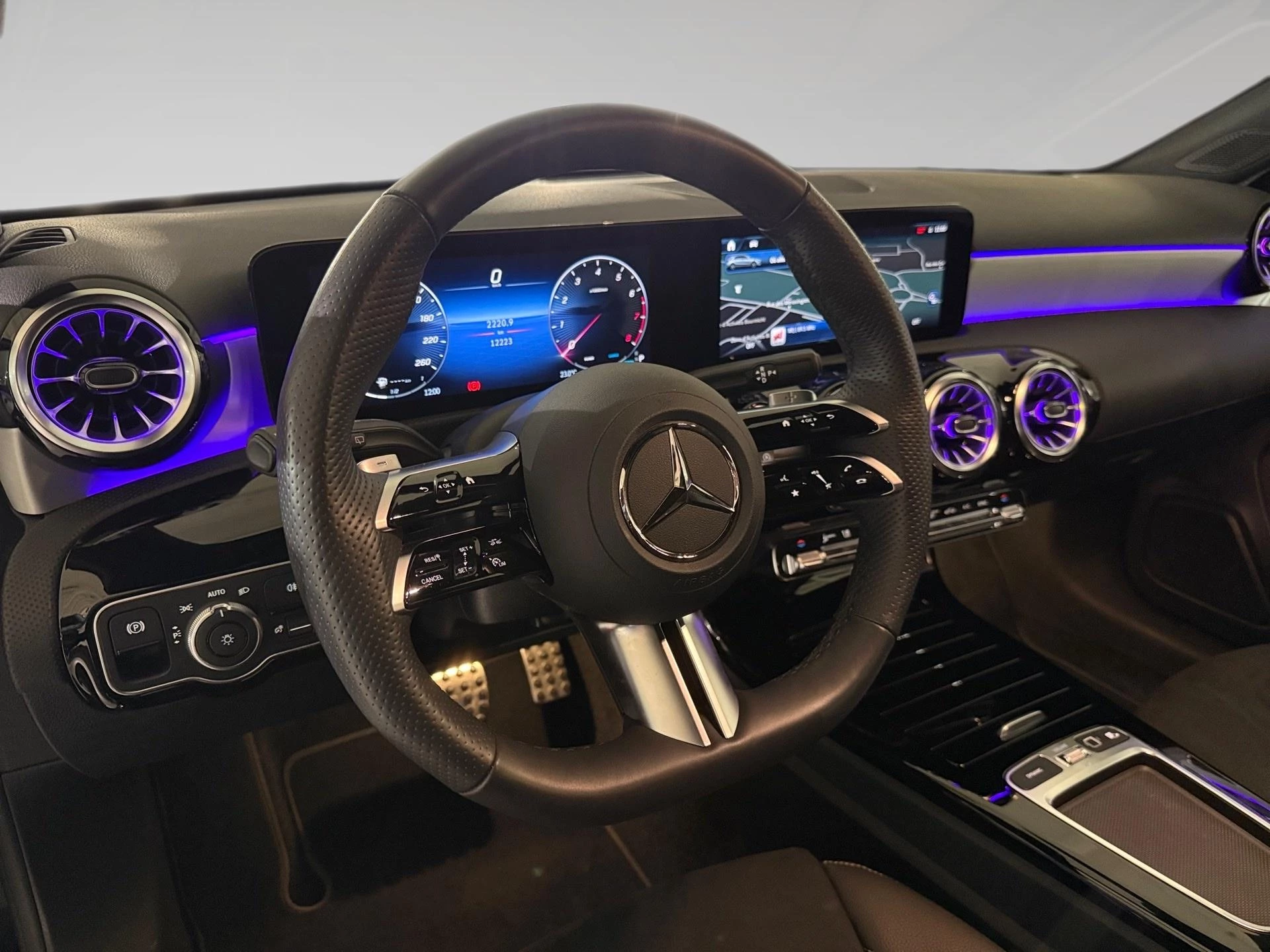 Mercedes-Benz-Classe A-image-7