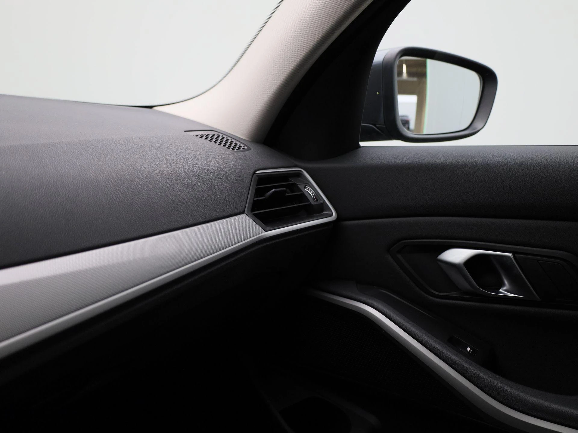 BMW-3 Serie-image-25