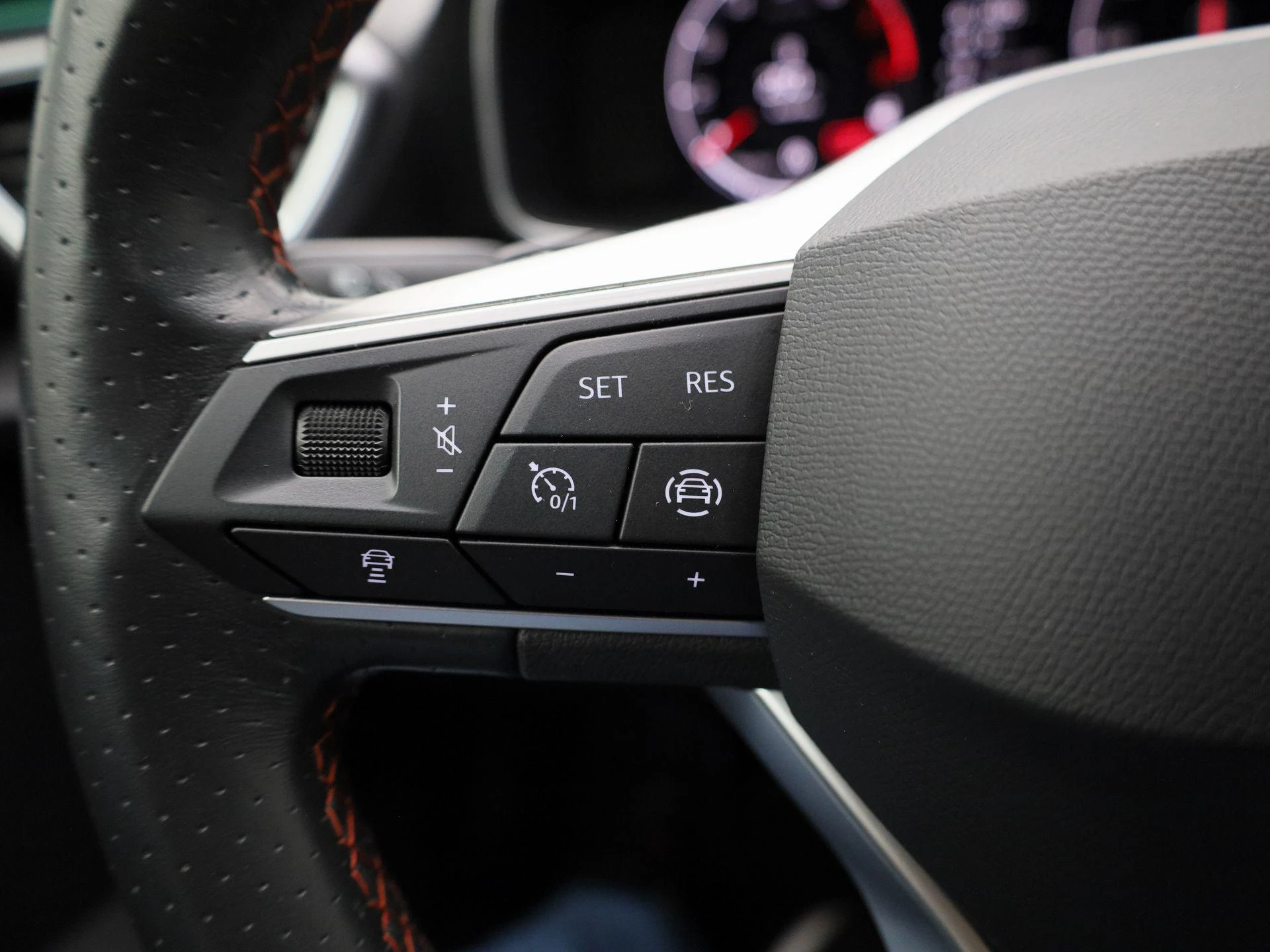 SEAT-Leon-image-18