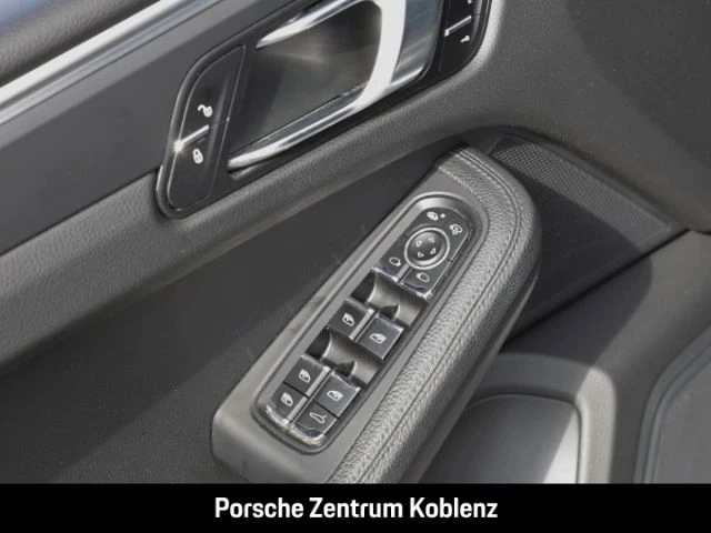 Porsche-Macan-image-22