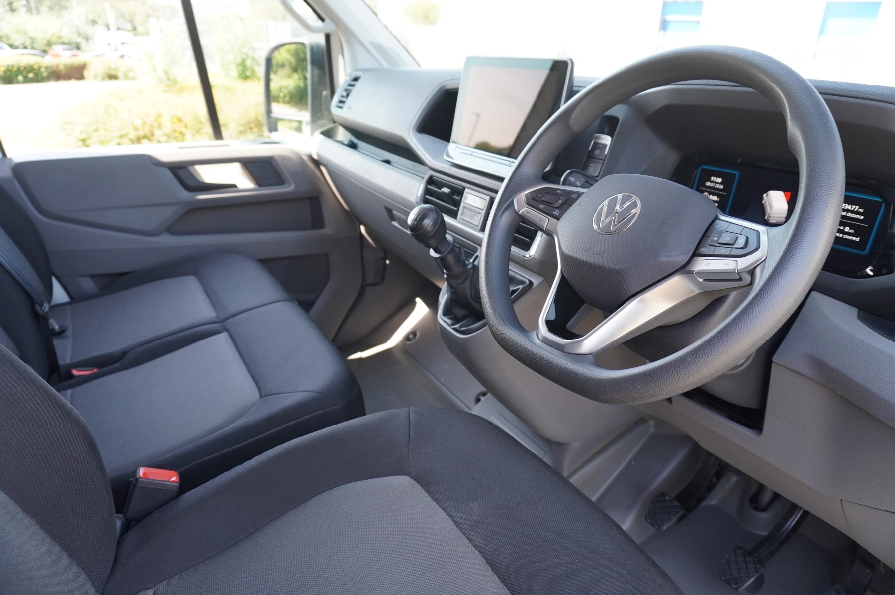 Volkswagen-Crafter-image-5