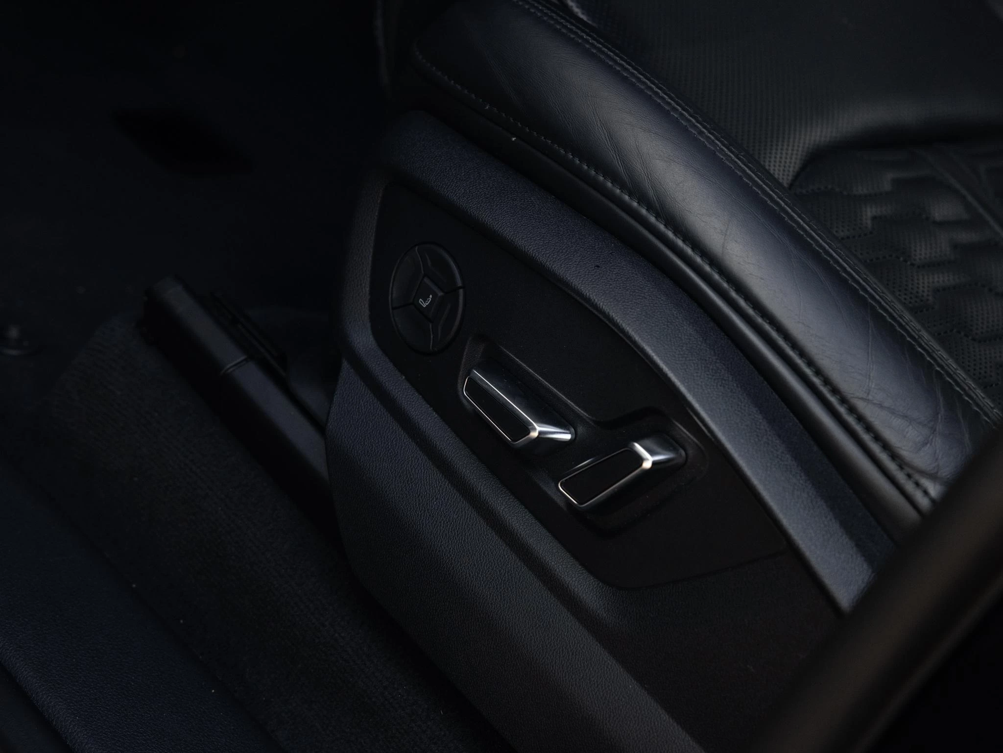 Audi RSQ8 4.0 TFSI quattro