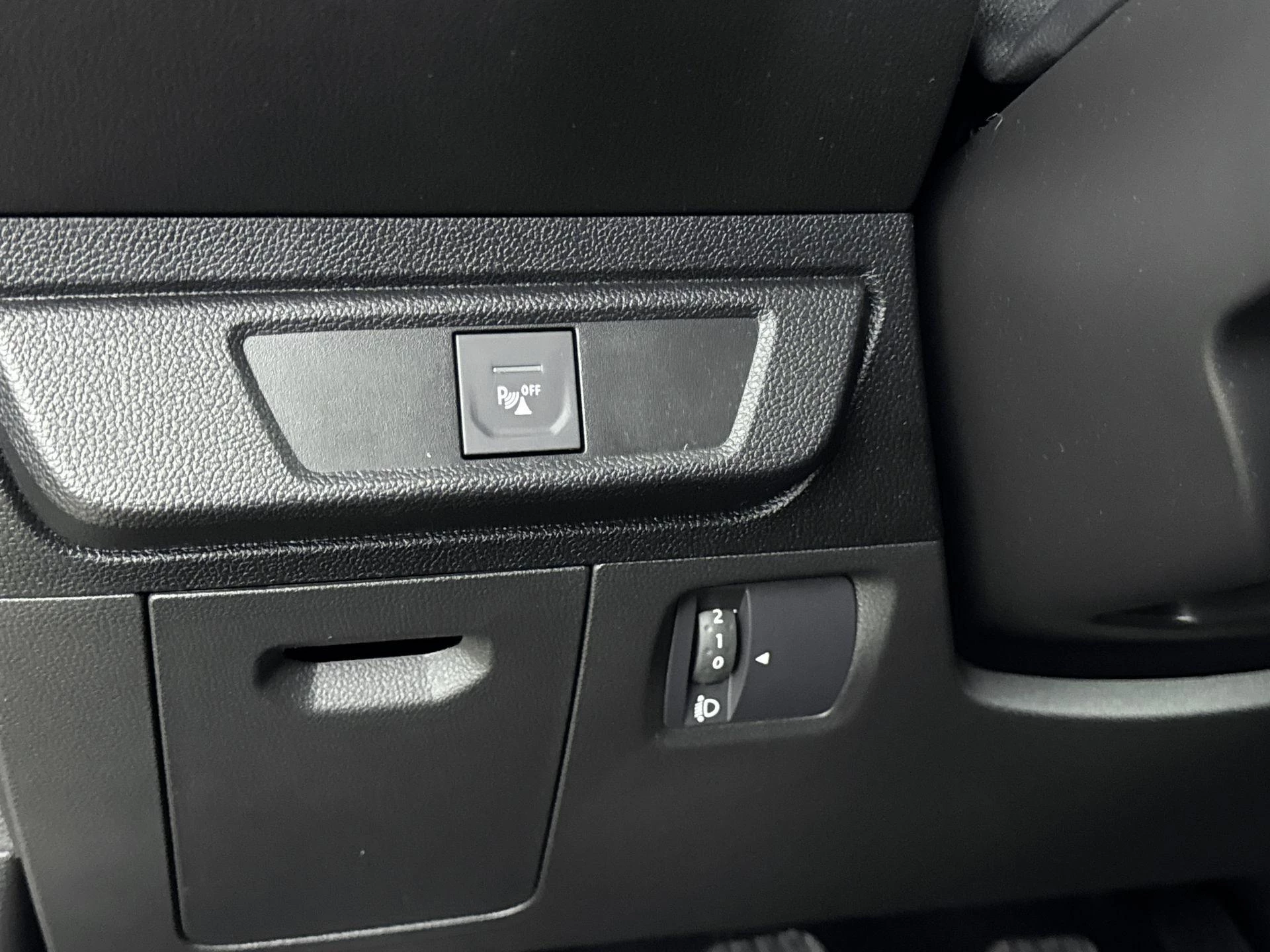 Dacia-Sandero Stepway-image-19