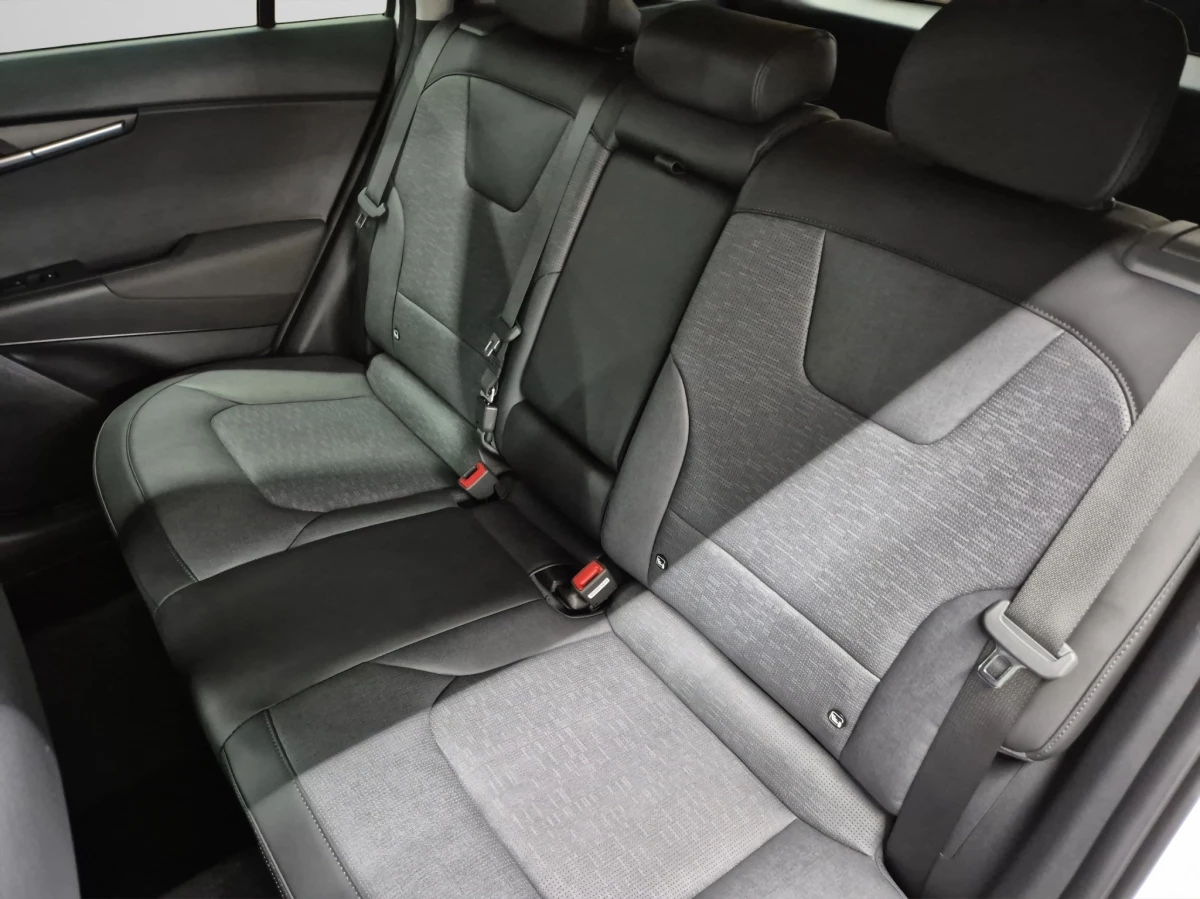 Kia-Niro-image-8
