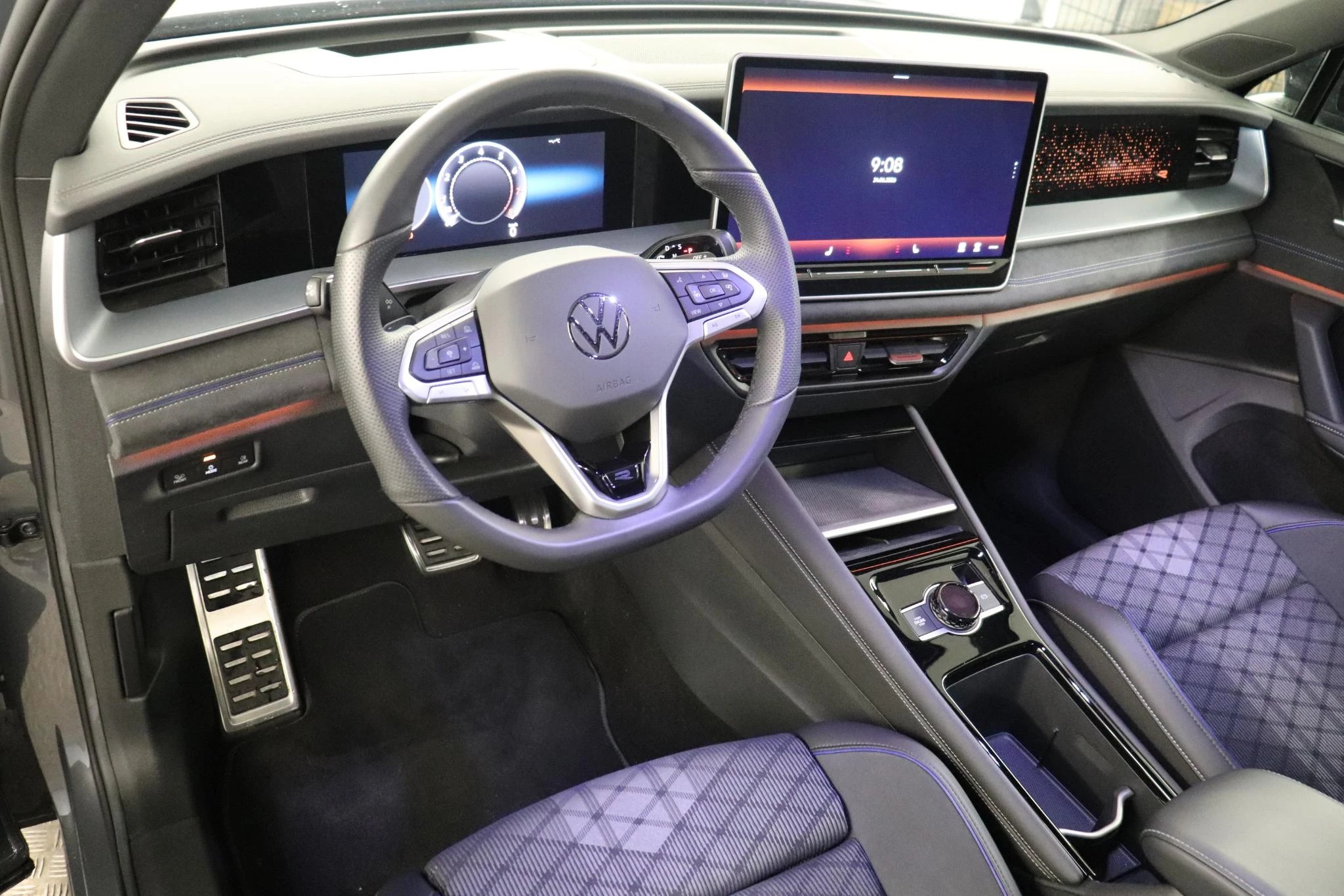 Volkswagen Tayron 1.5 TSI mHEV ACT OPF 110kW DSG R-Line