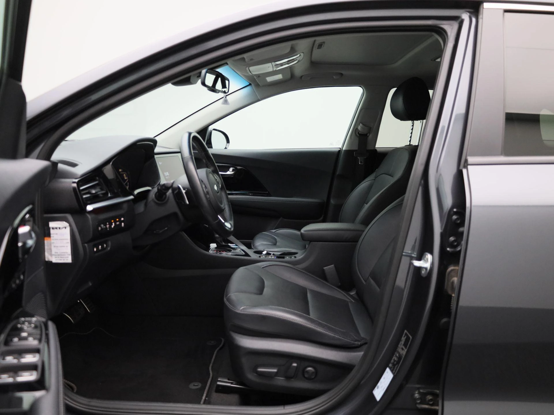 Kia-Niro-image-8