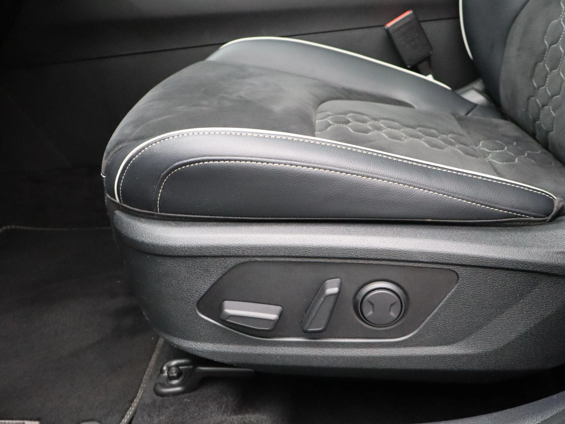 Kia-Sportage-image-28