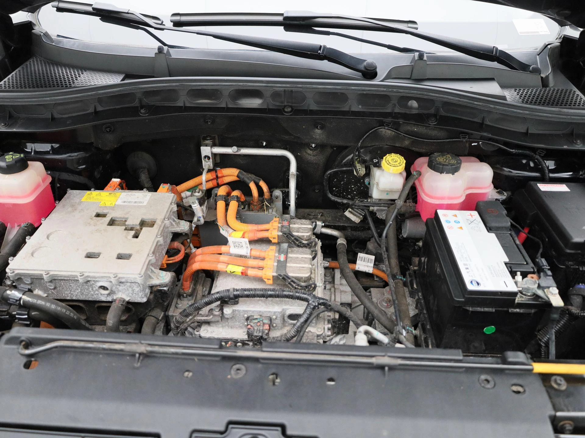 MG-ZS EV-image-35