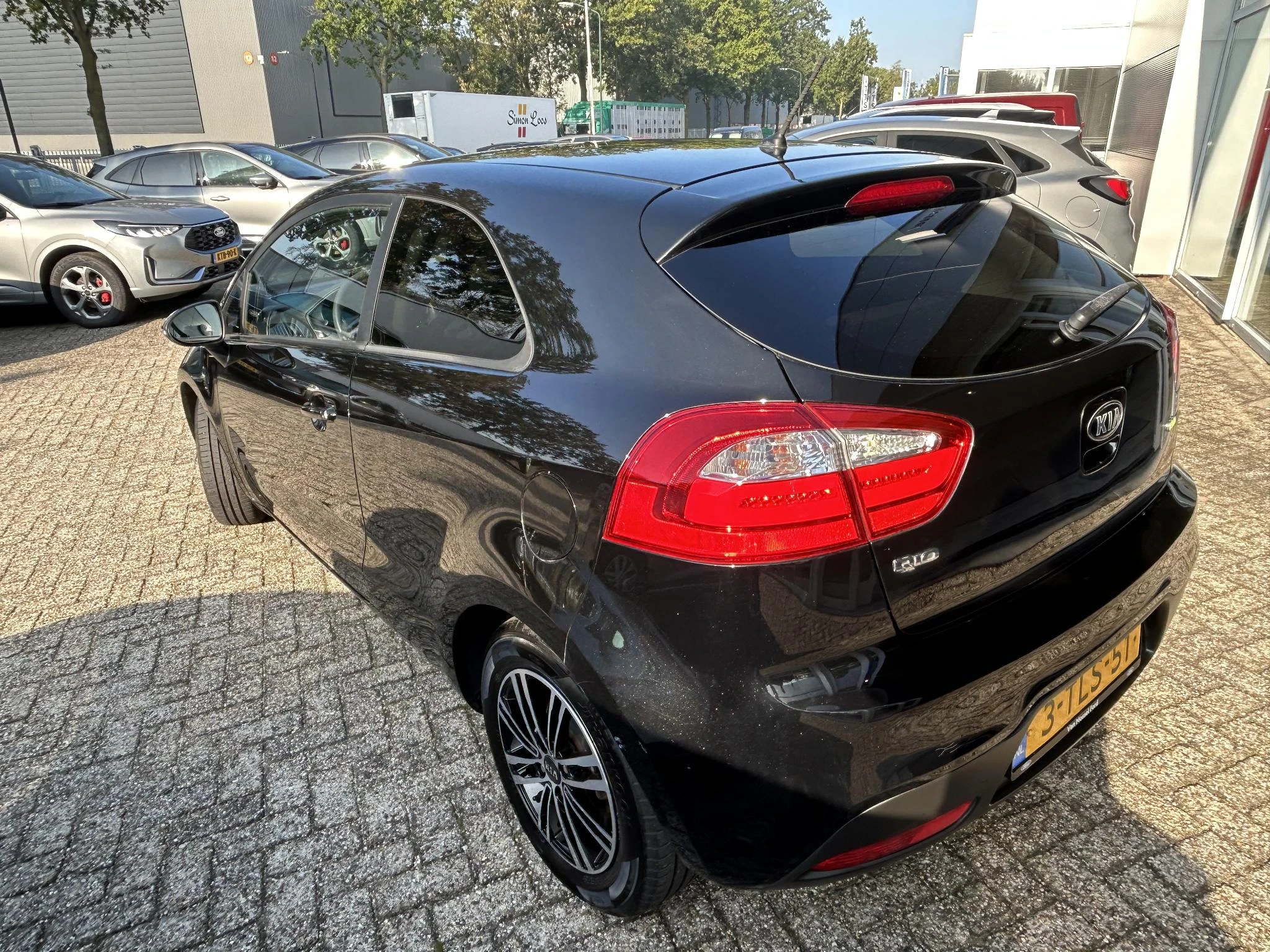 Kia-Rio-image-2