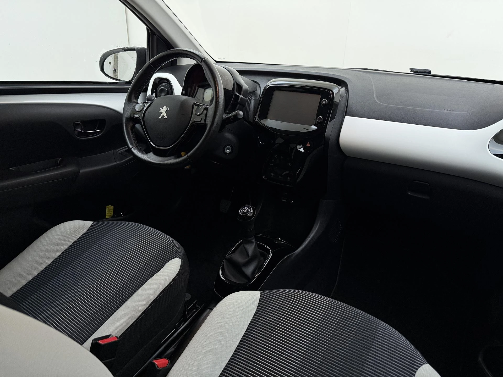 Peugeot-108-image-5