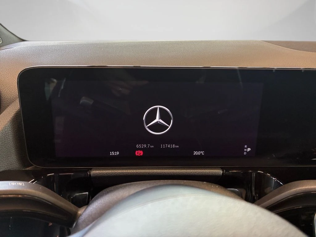 Mercedes-Benz-B-Klasse 220 d-image-6
