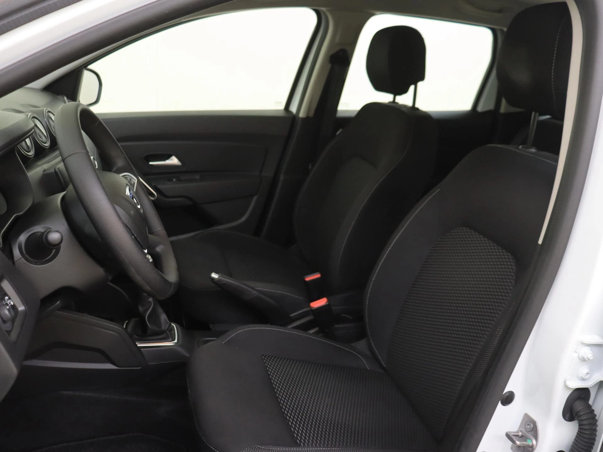 Dacia-Duster-image-14