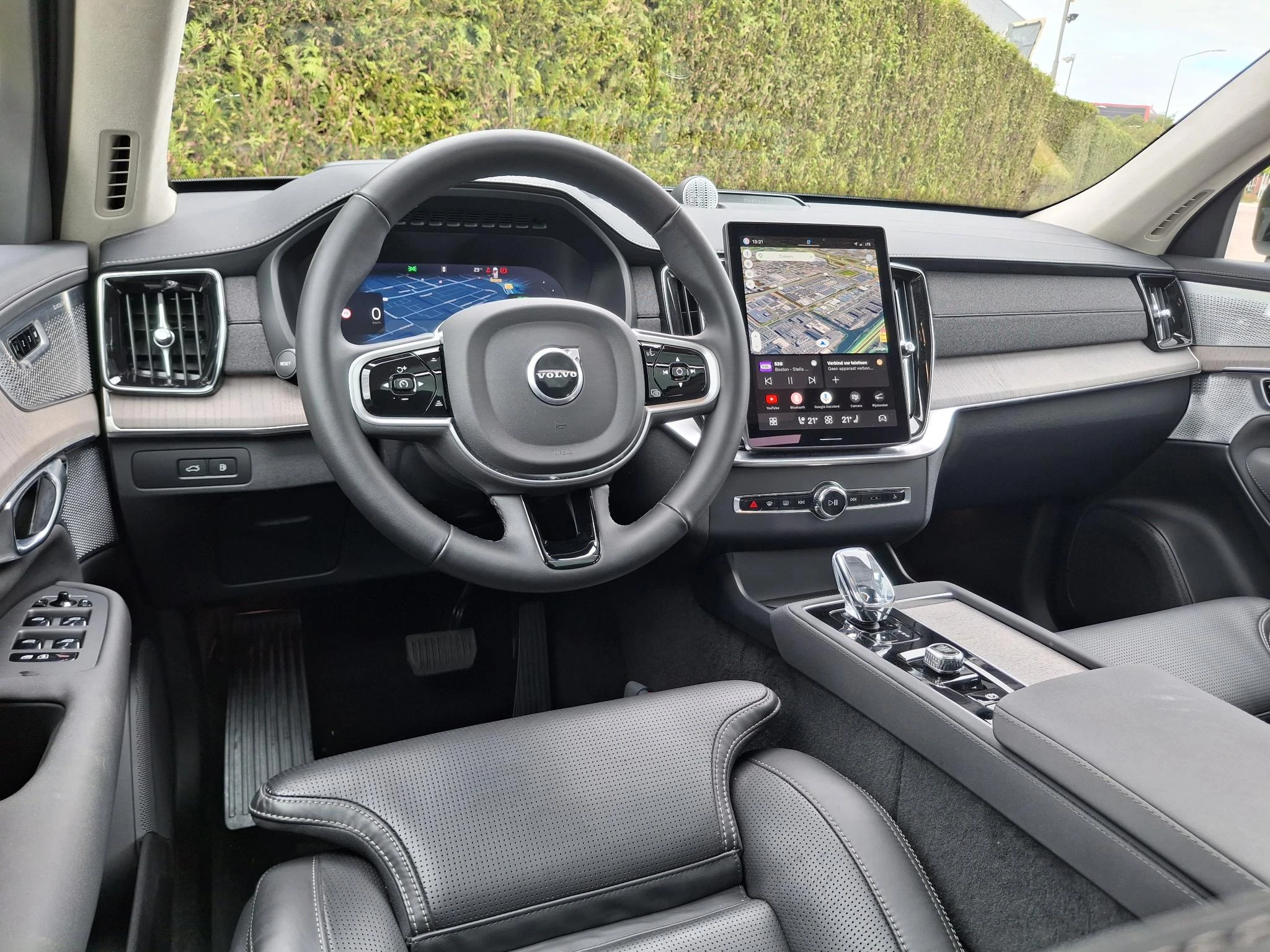 Volvo-XC90-image-20