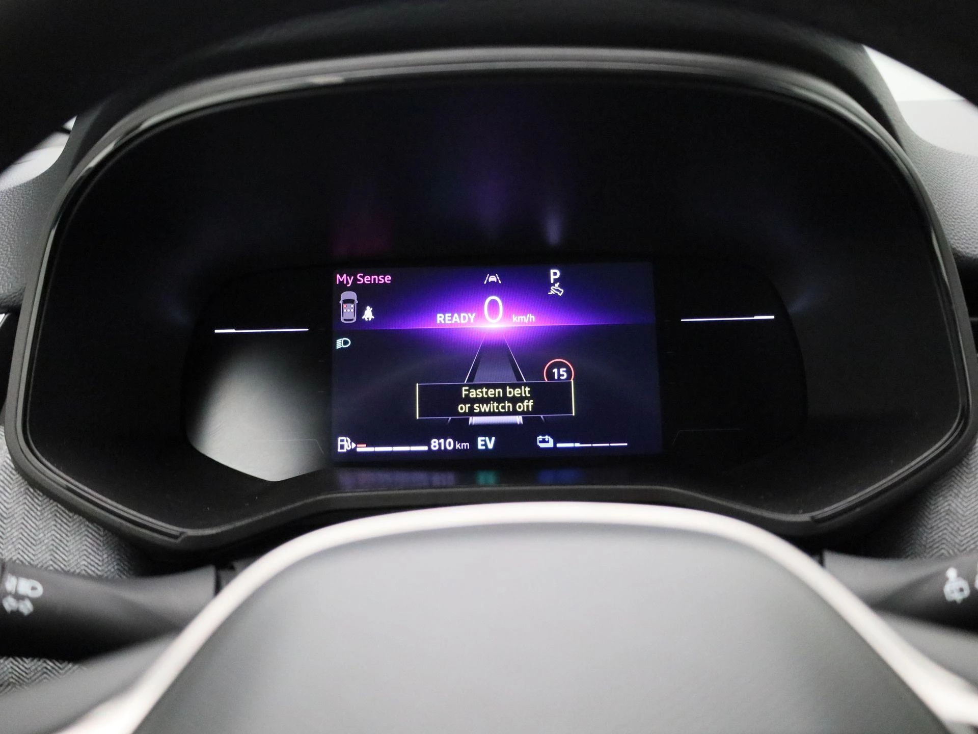 Renault-Clio-image-15