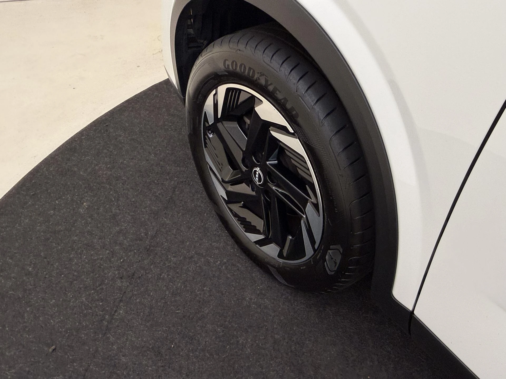 Nissan-QASHQAI-image-27