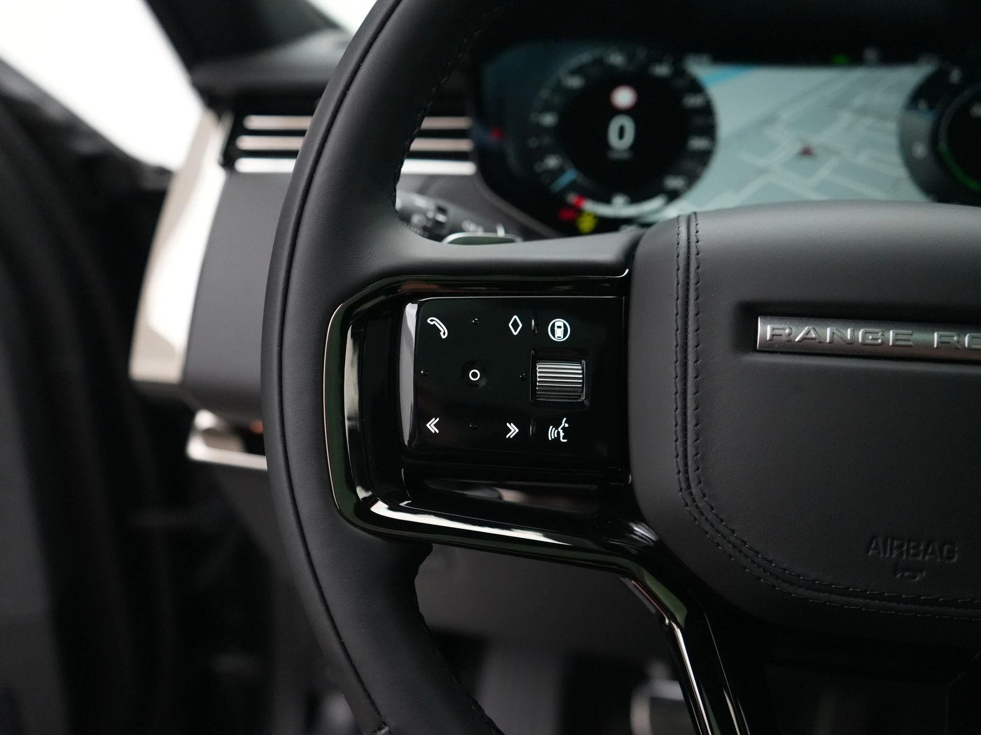 Land Rover-Range Rover Sport-image-25