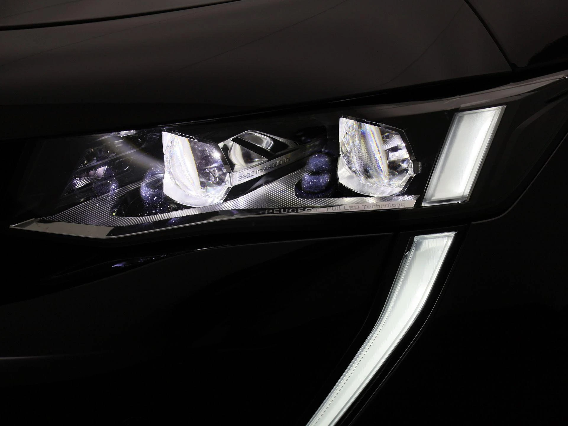 Peugeot-508-image-13