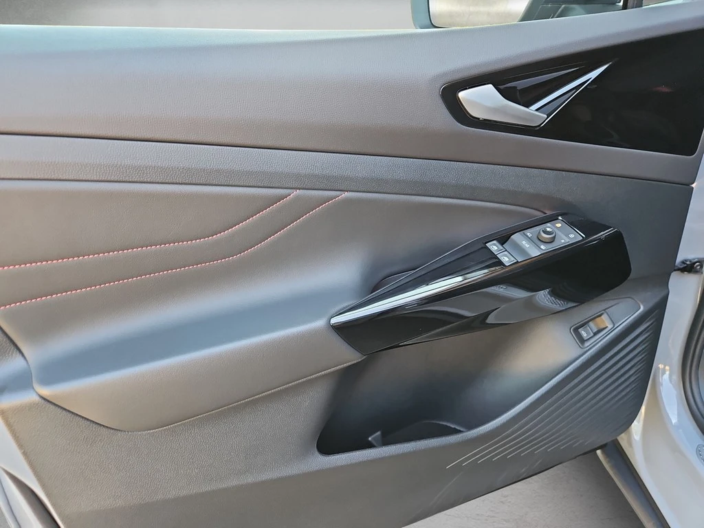 Volkswagen-ID.4-image-6