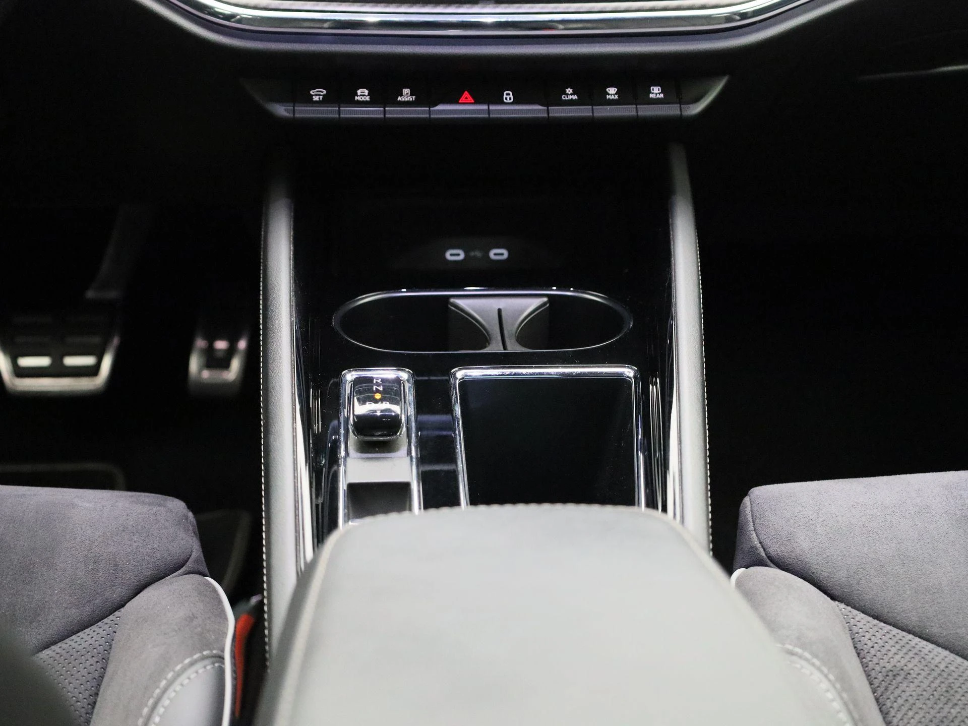 Škoda-Enyaq iV-image-9