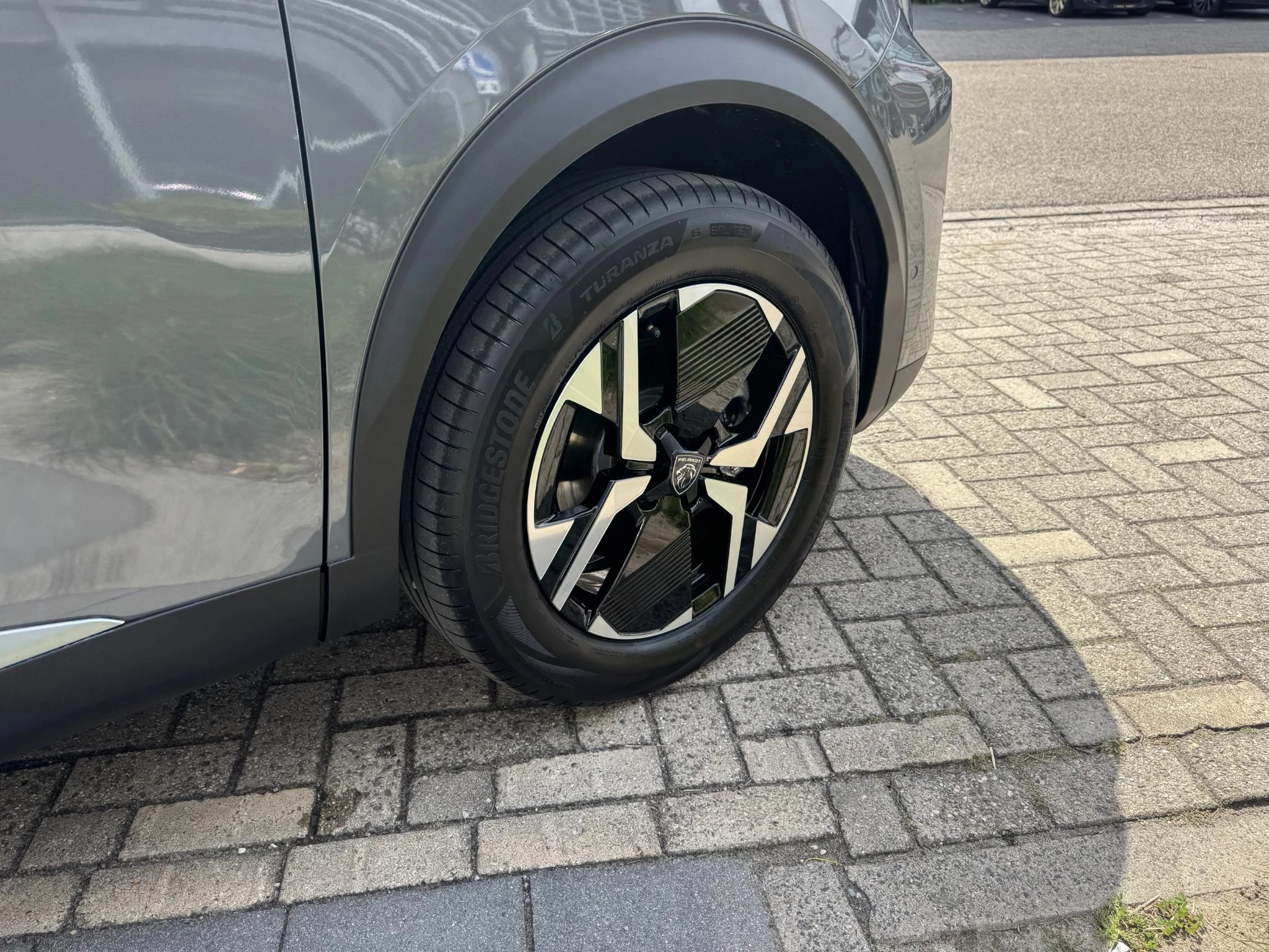 Peugeot-2008-image-14