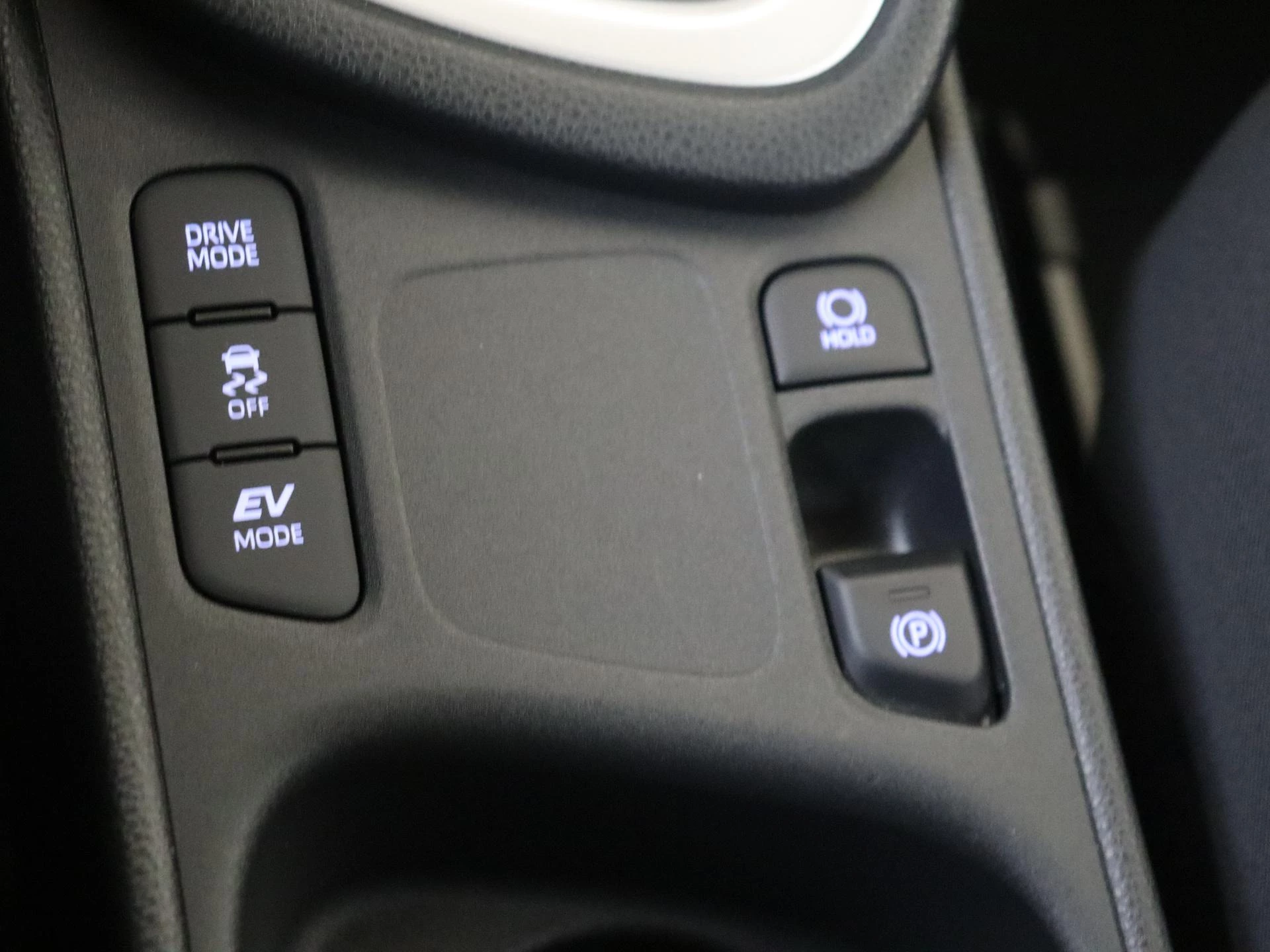 Toyota-Yaris-image-20