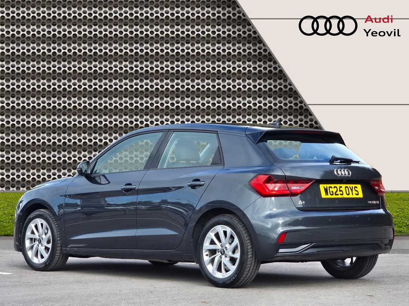 Audi-A1 Sportback-image-43