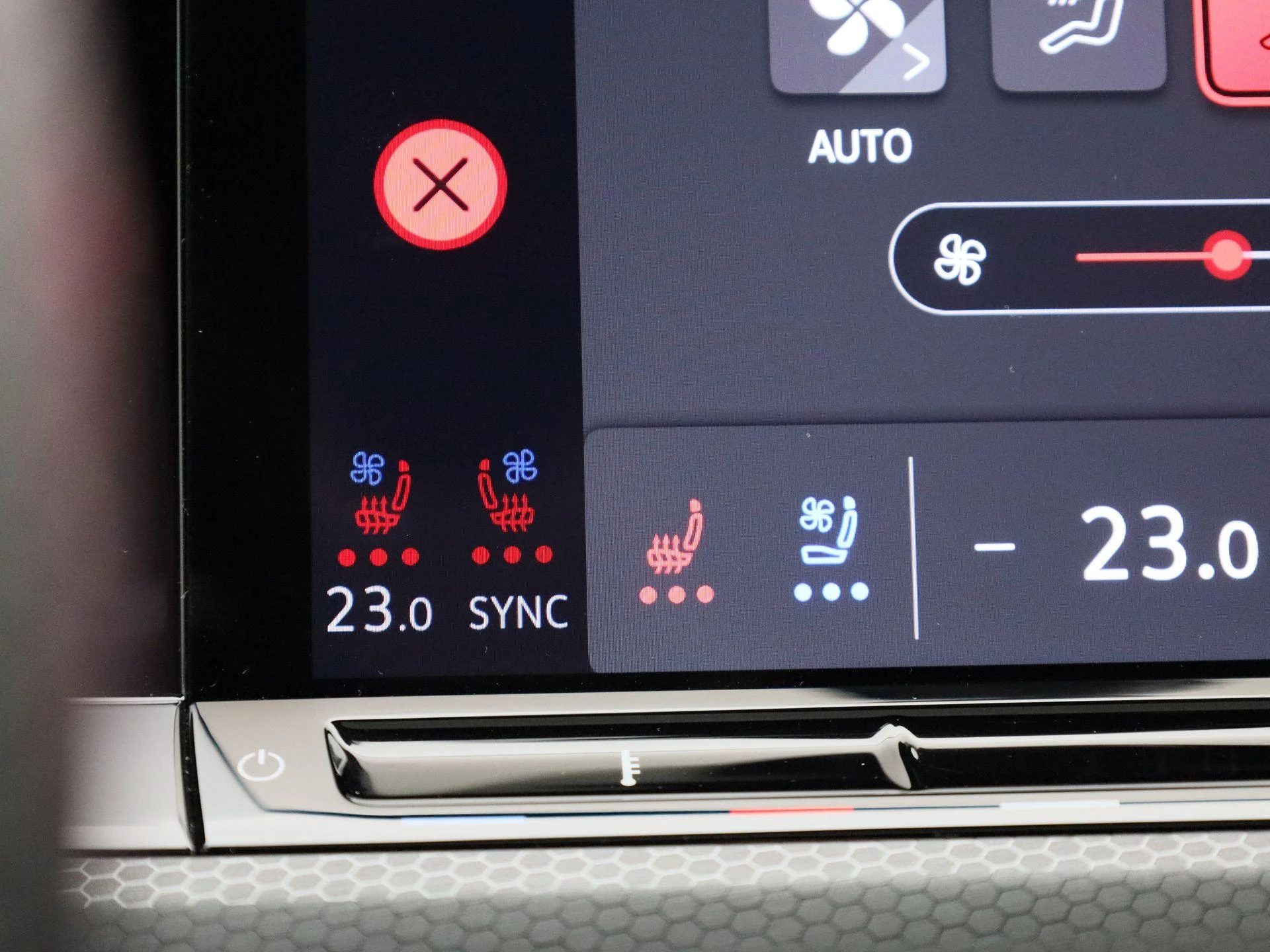 Volkswagen-Golf-image-17