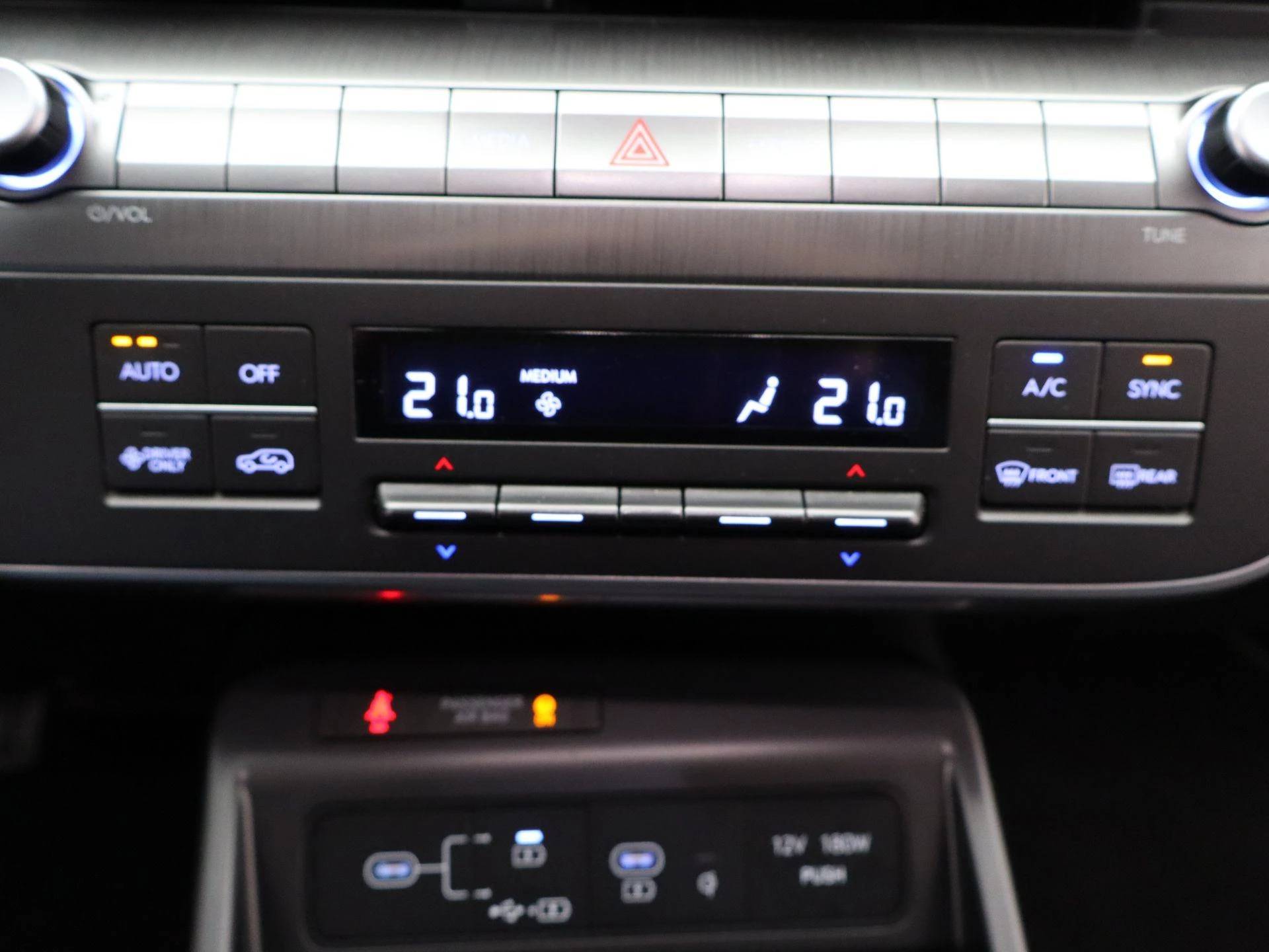 Hyundai-Kona-image-18