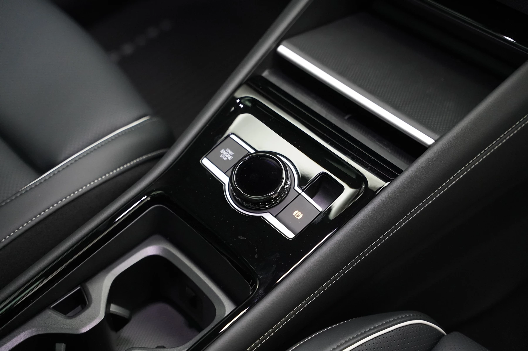 Volkswagen-Tayron-image-35