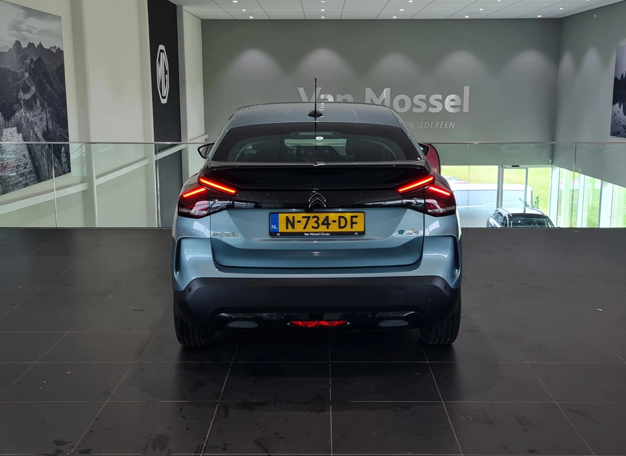 Citroën-ë-C4-image-5