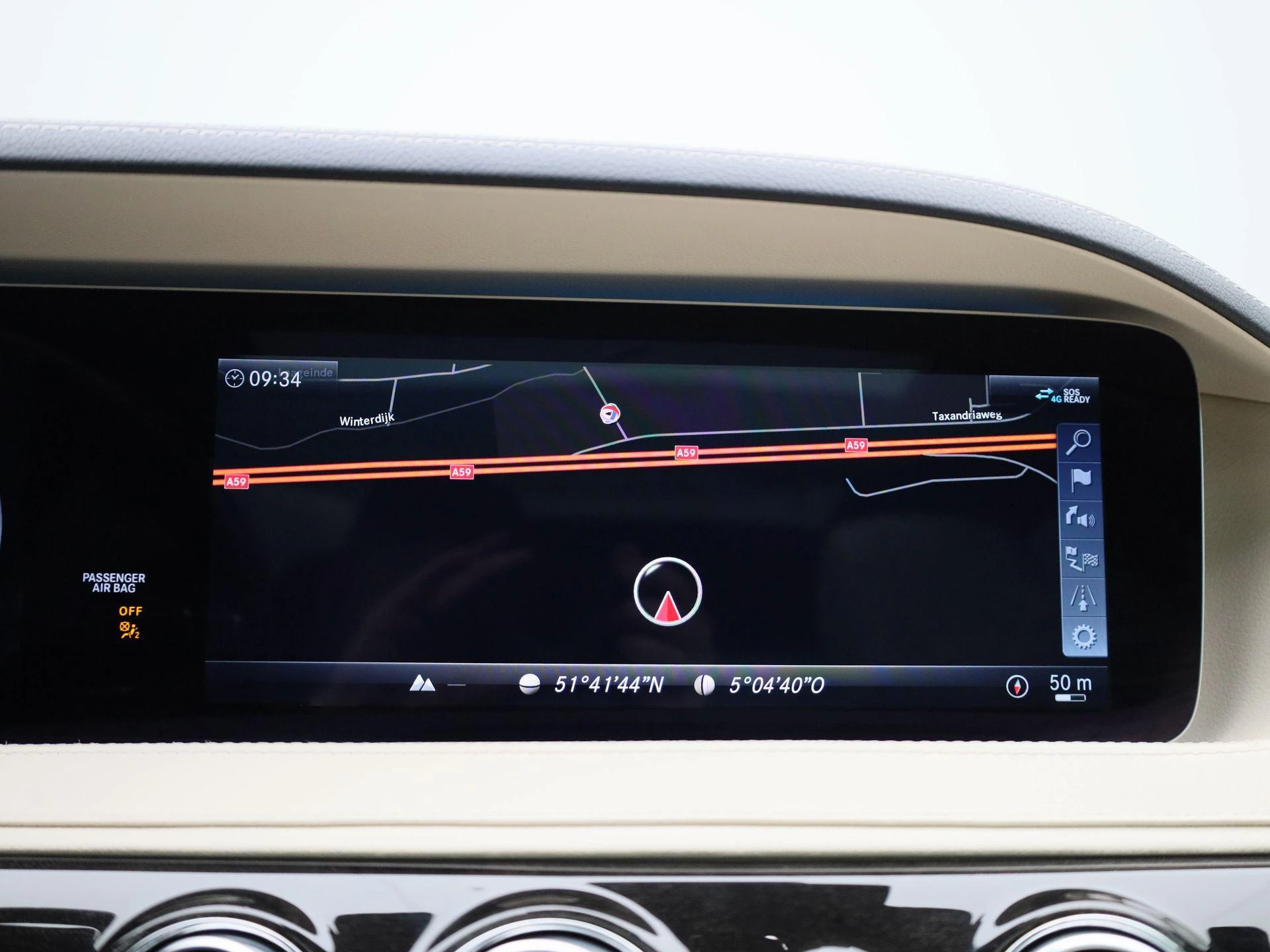 Mercedes-Benz-S-Klasse-image-16